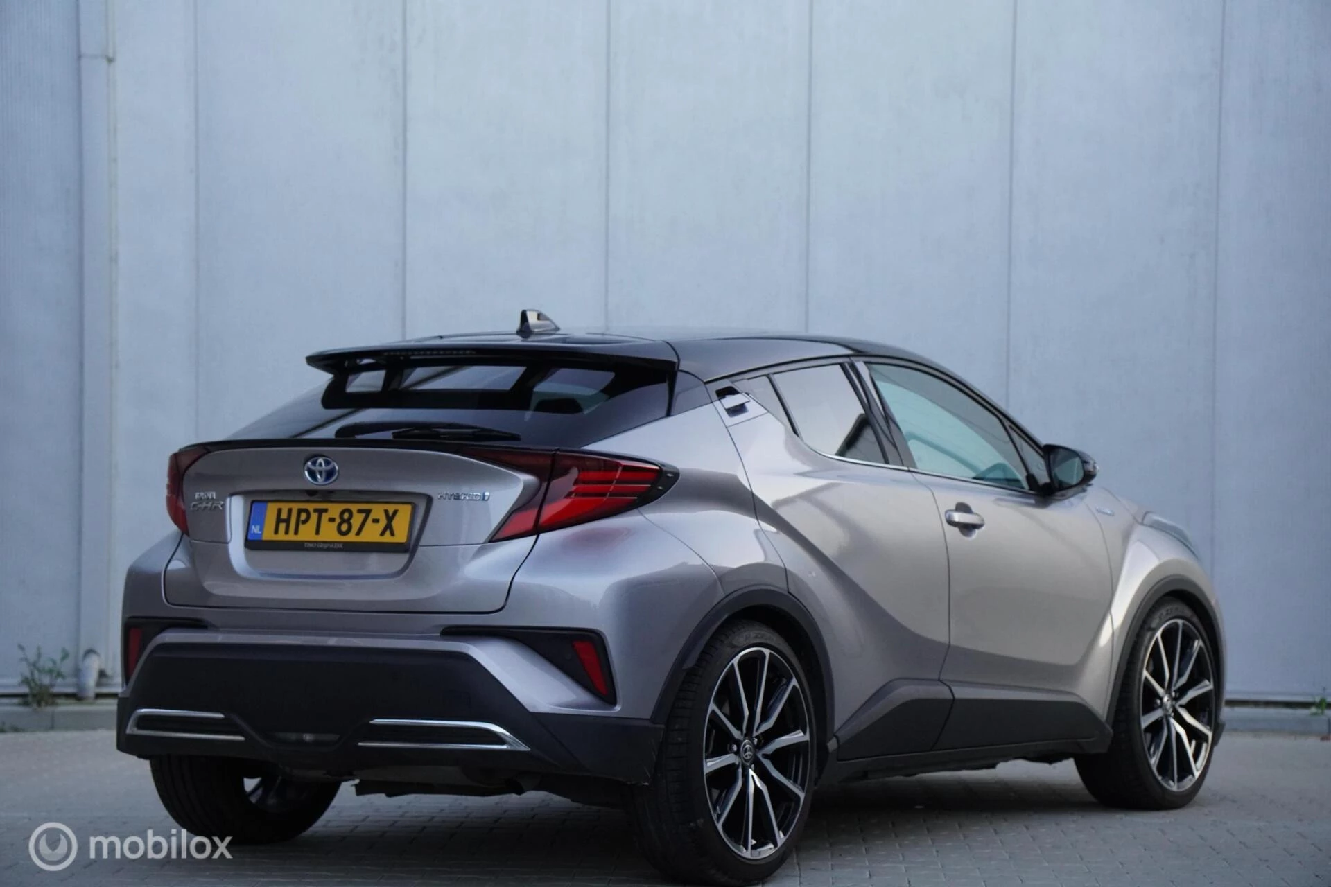 Hoofdafbeelding Toyota C-HR