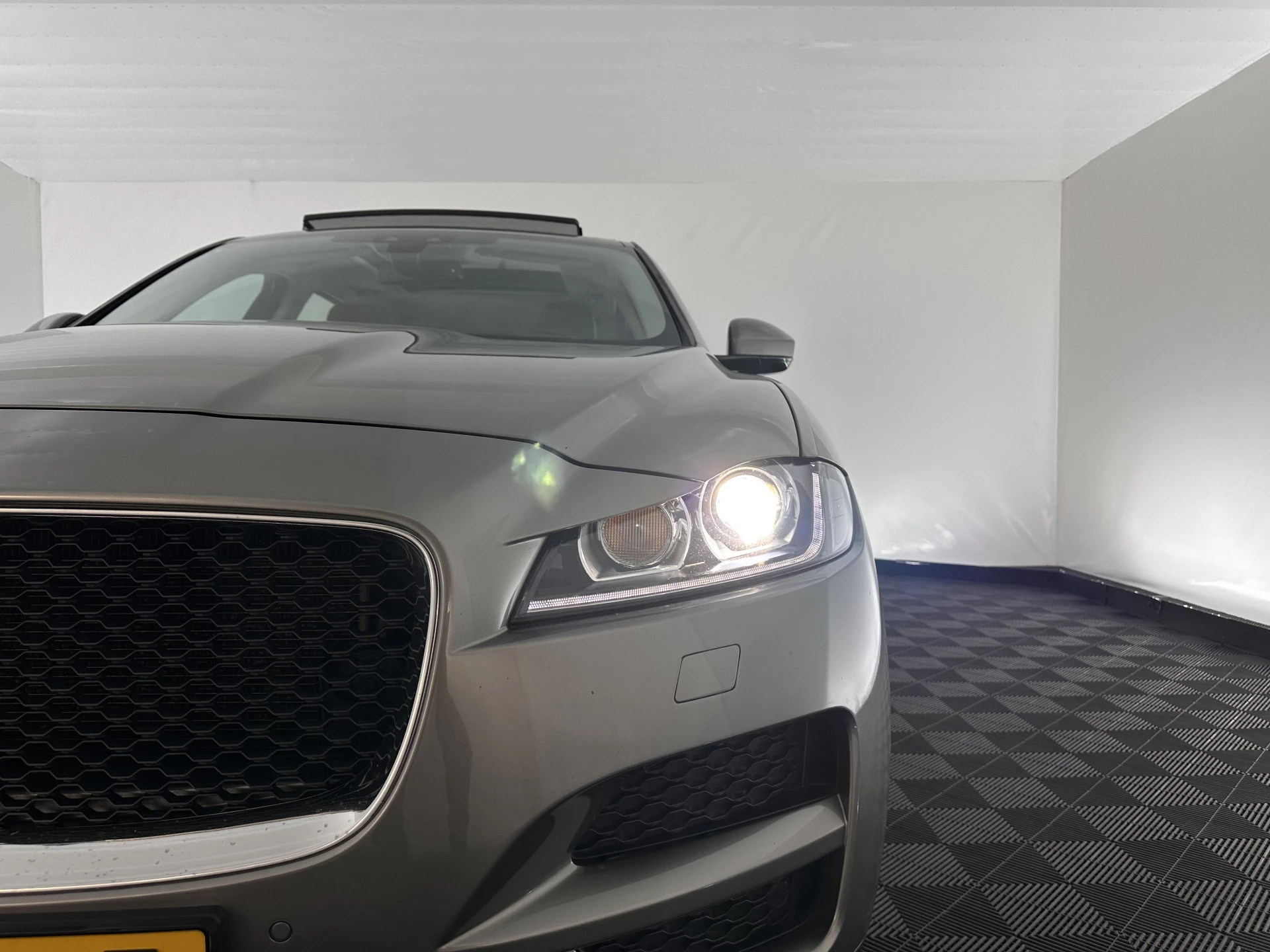 Hoofdafbeelding Jaguar F-PACE