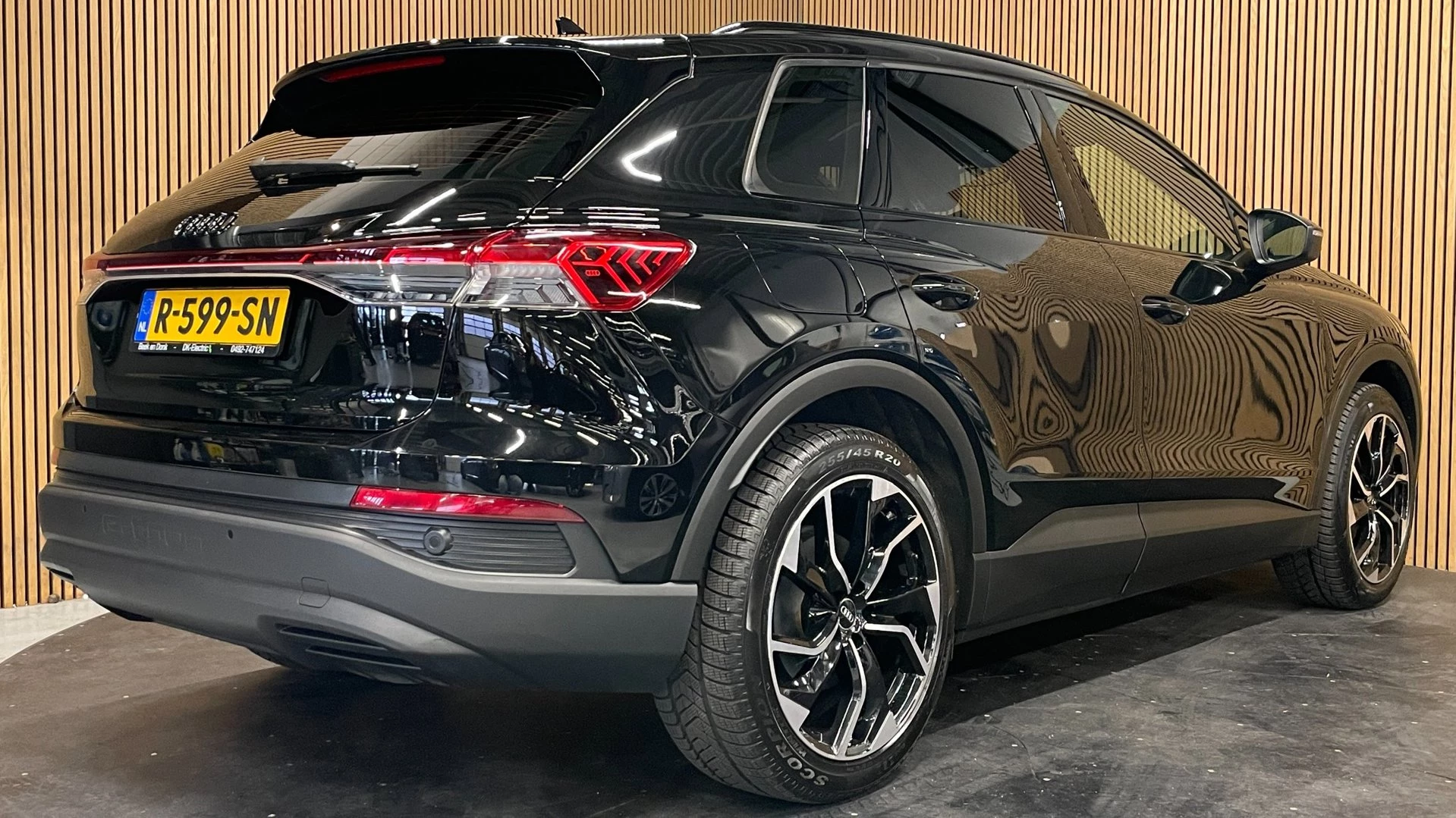 Hoofdafbeelding Audi Q4 e-tron