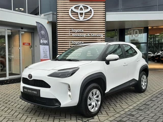 Hoofdafbeelding Toyota Yaris Cross Toyota Yaris Cross 1.5 Hybrid 115 Business ALL-SEASON STOELVERW APPLE/ANDROID AD-CRUISE CAMERA DAB+