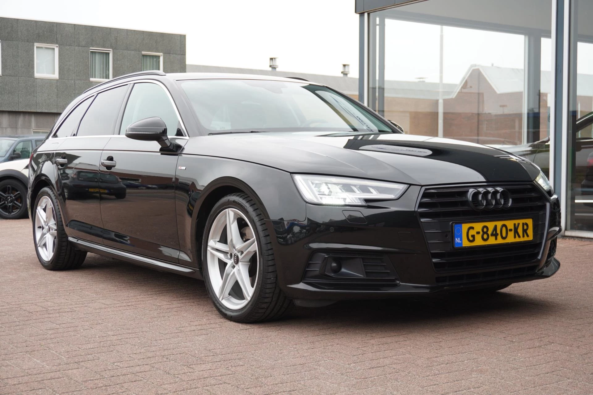 Hoofdafbeelding Audi A4