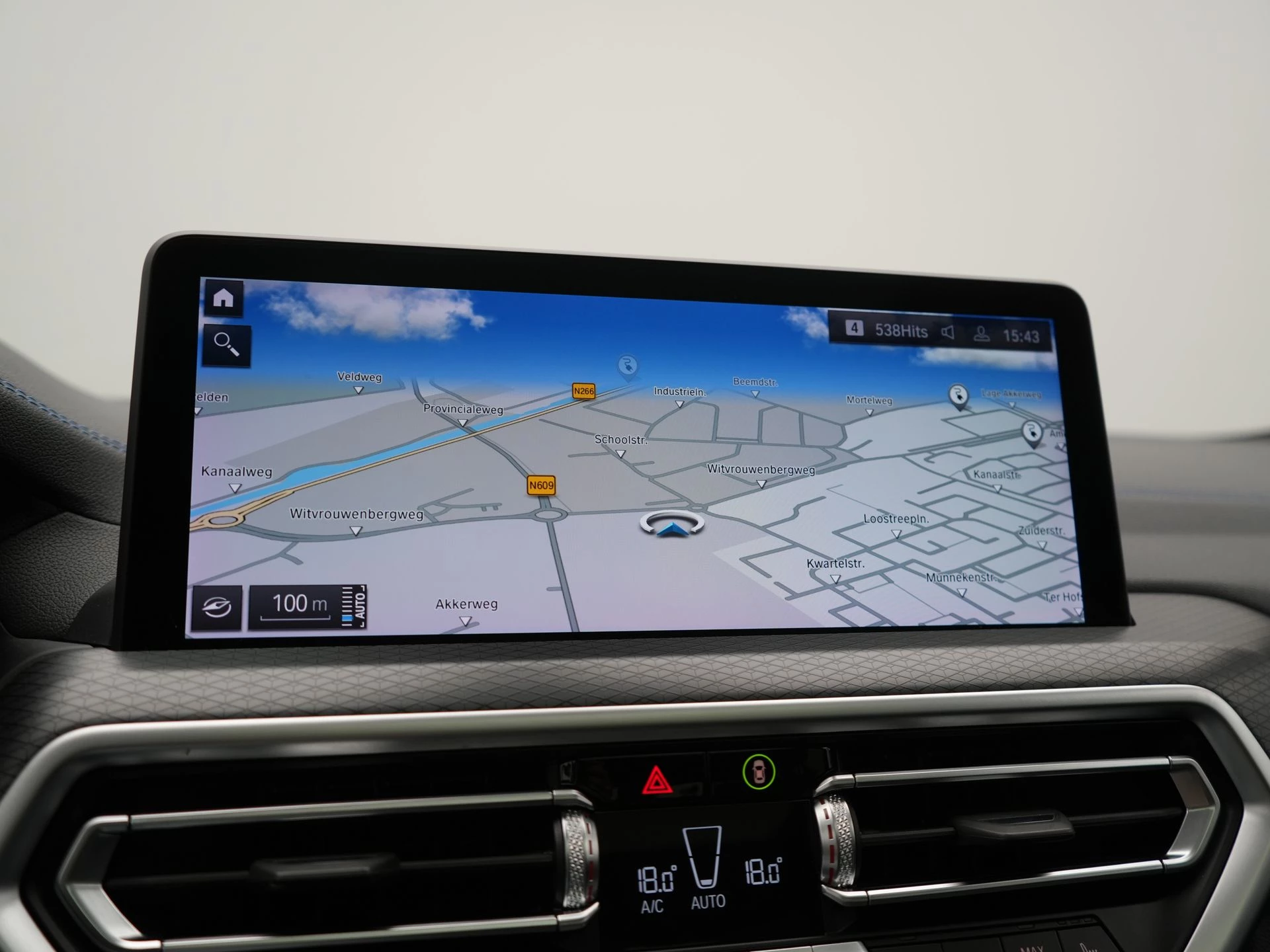 Hoofdafbeelding BMW iX3