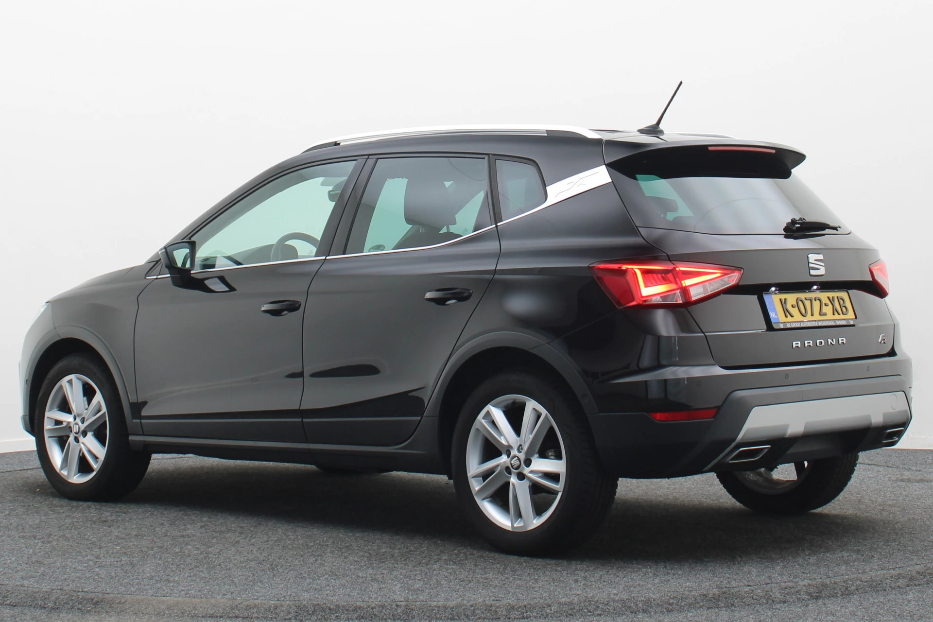Hoofdafbeelding SEAT Arona