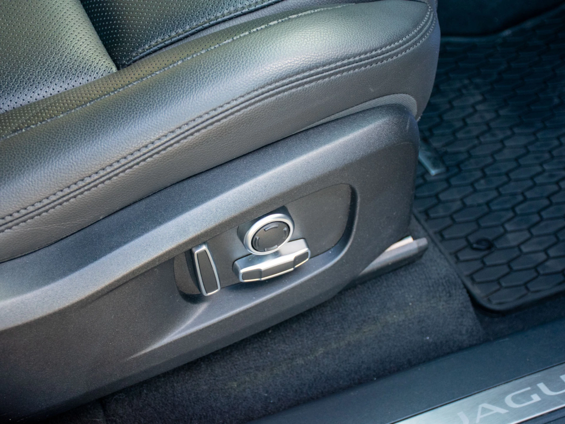 Hoofdafbeelding Jaguar F-PACE