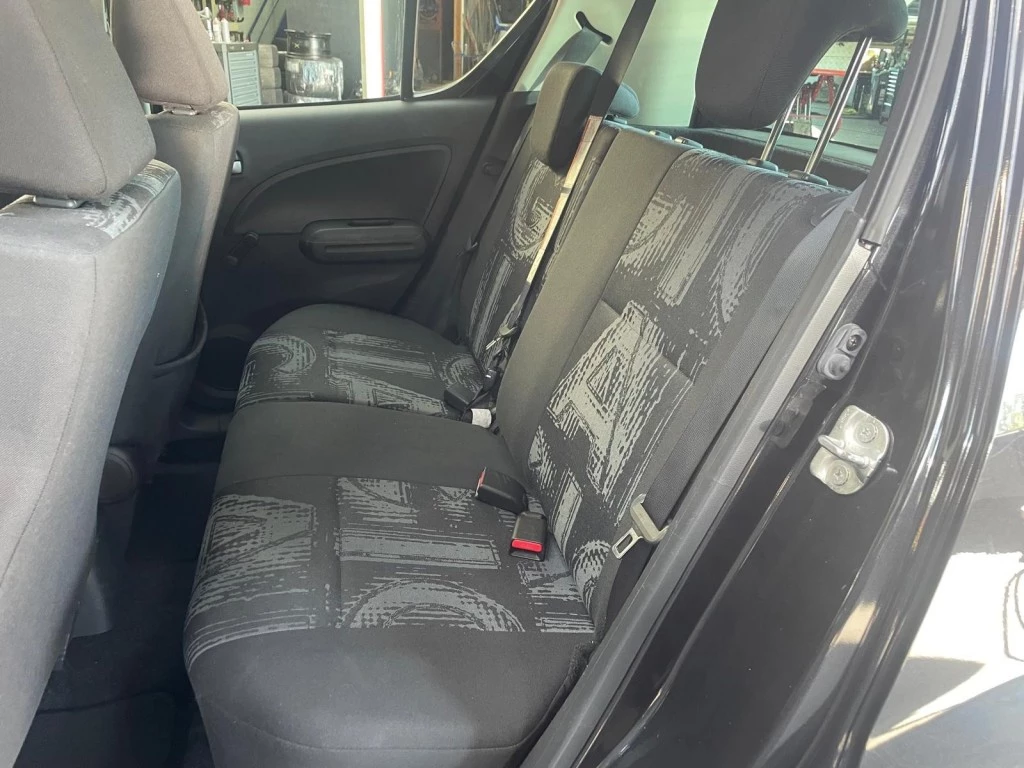Hoofdafbeelding Opel Agila