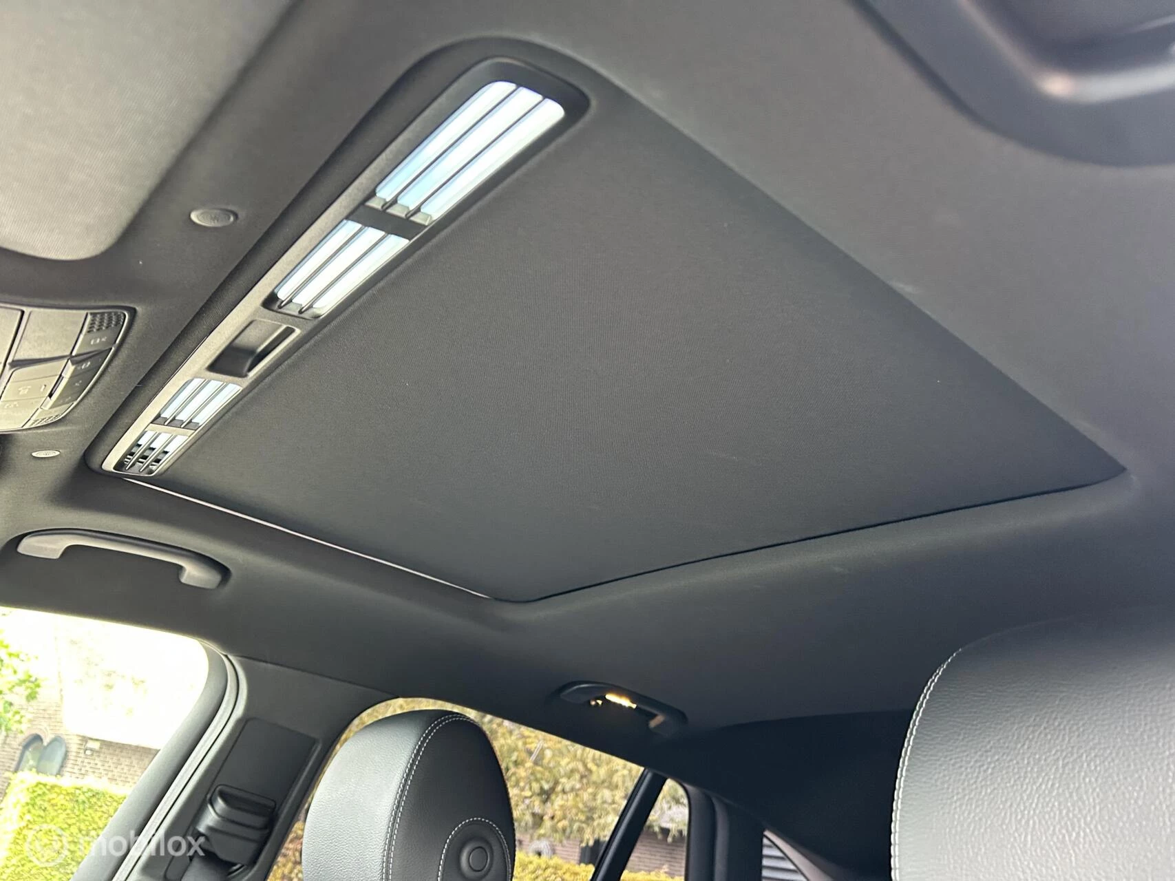 Hoofdafbeelding Mercedes-Benz EQC