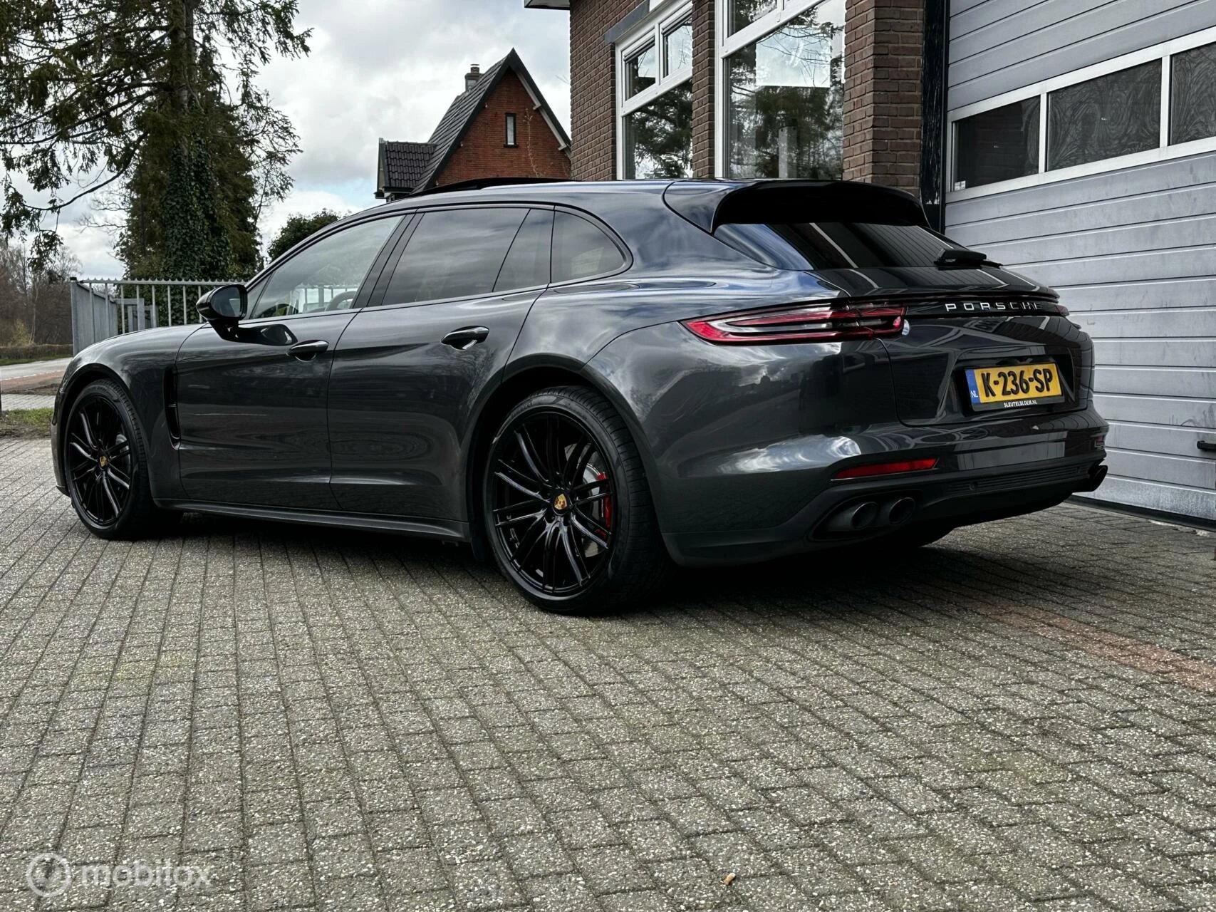 Hoofdafbeelding Porsche Panamera