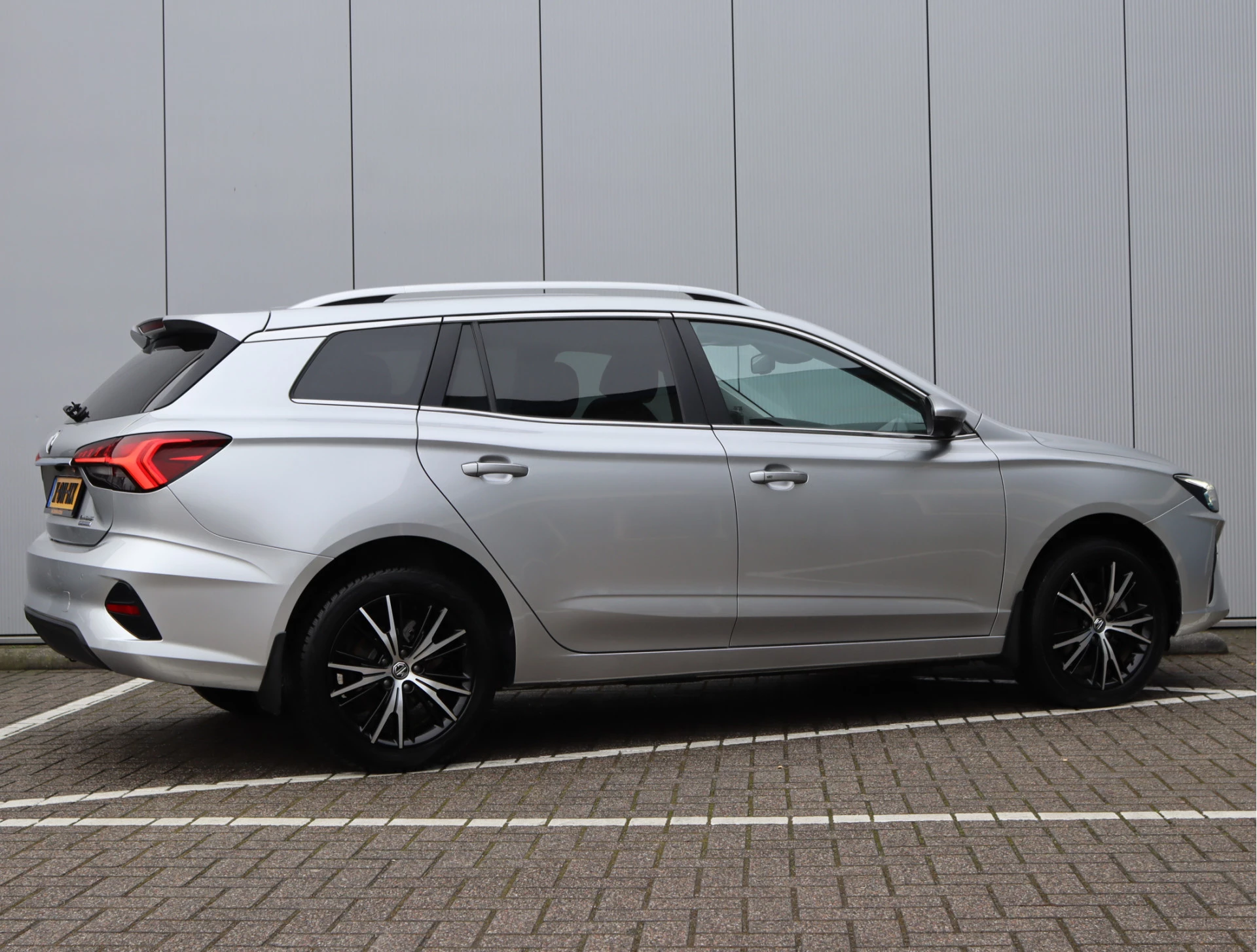 Hoofdafbeelding MG MG5