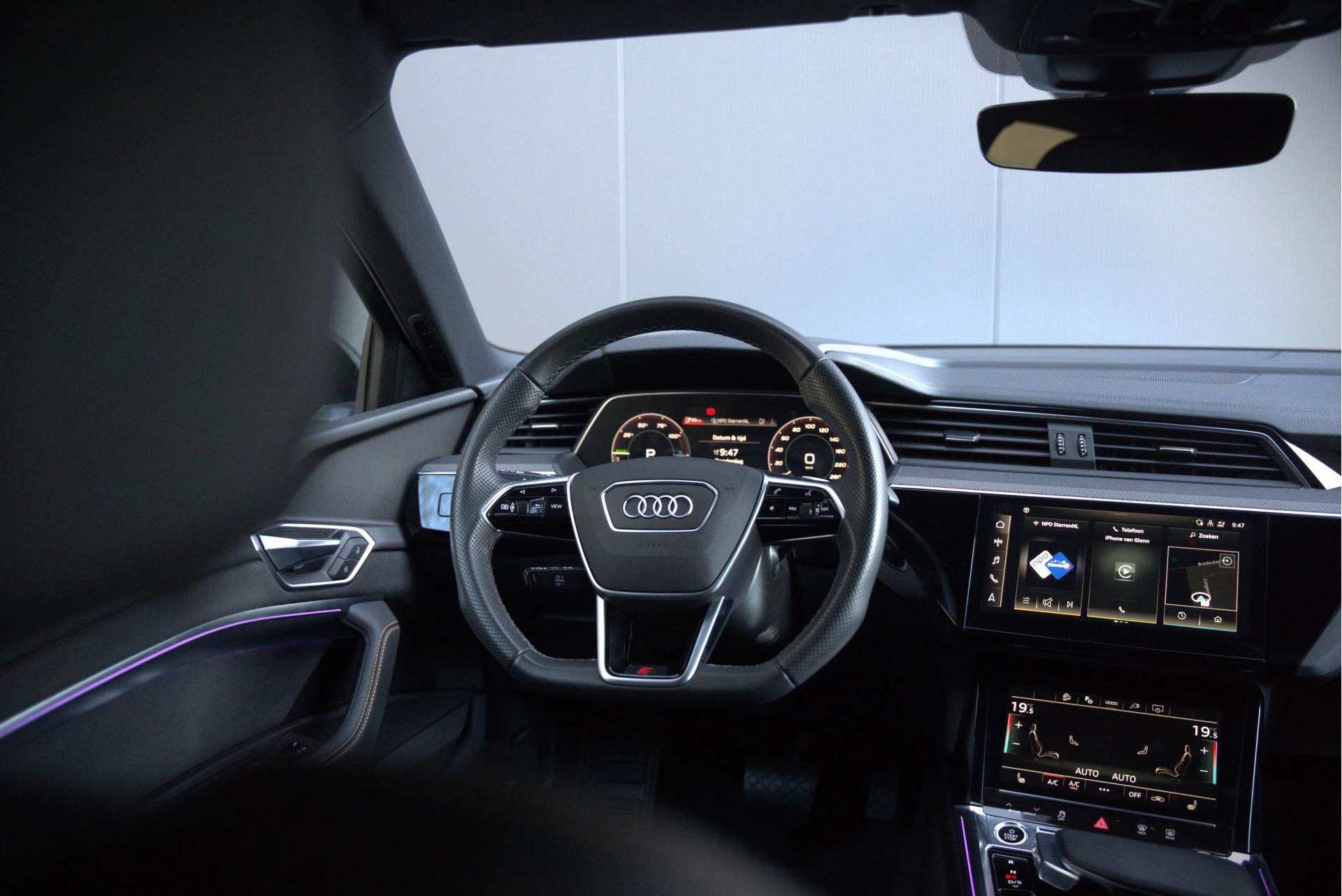Hoofdafbeelding Audi e-tron
