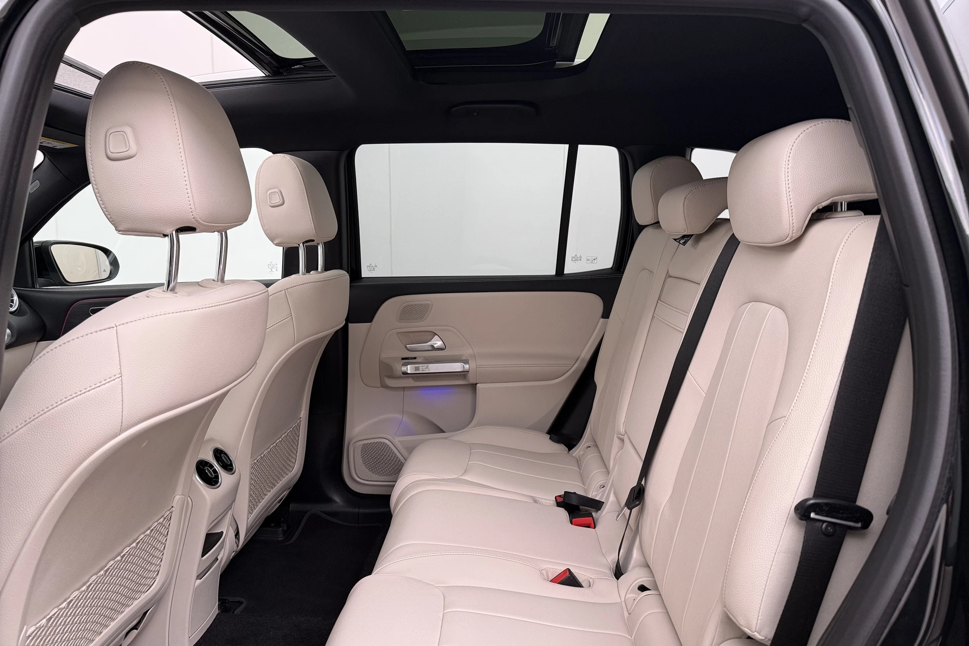 Hoofdafbeelding Mercedes-Benz EQB