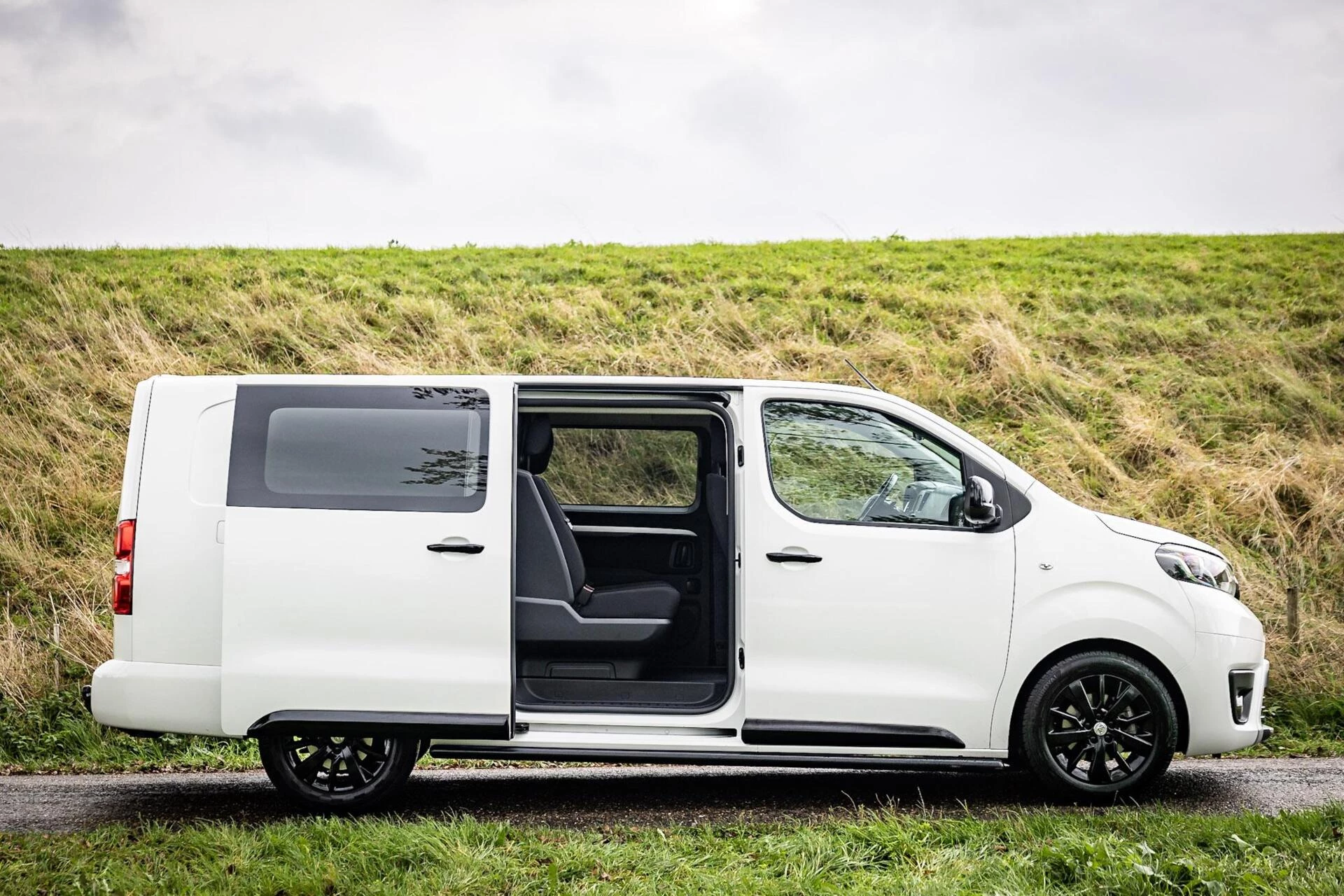 Hoofdafbeelding Toyota ProAce