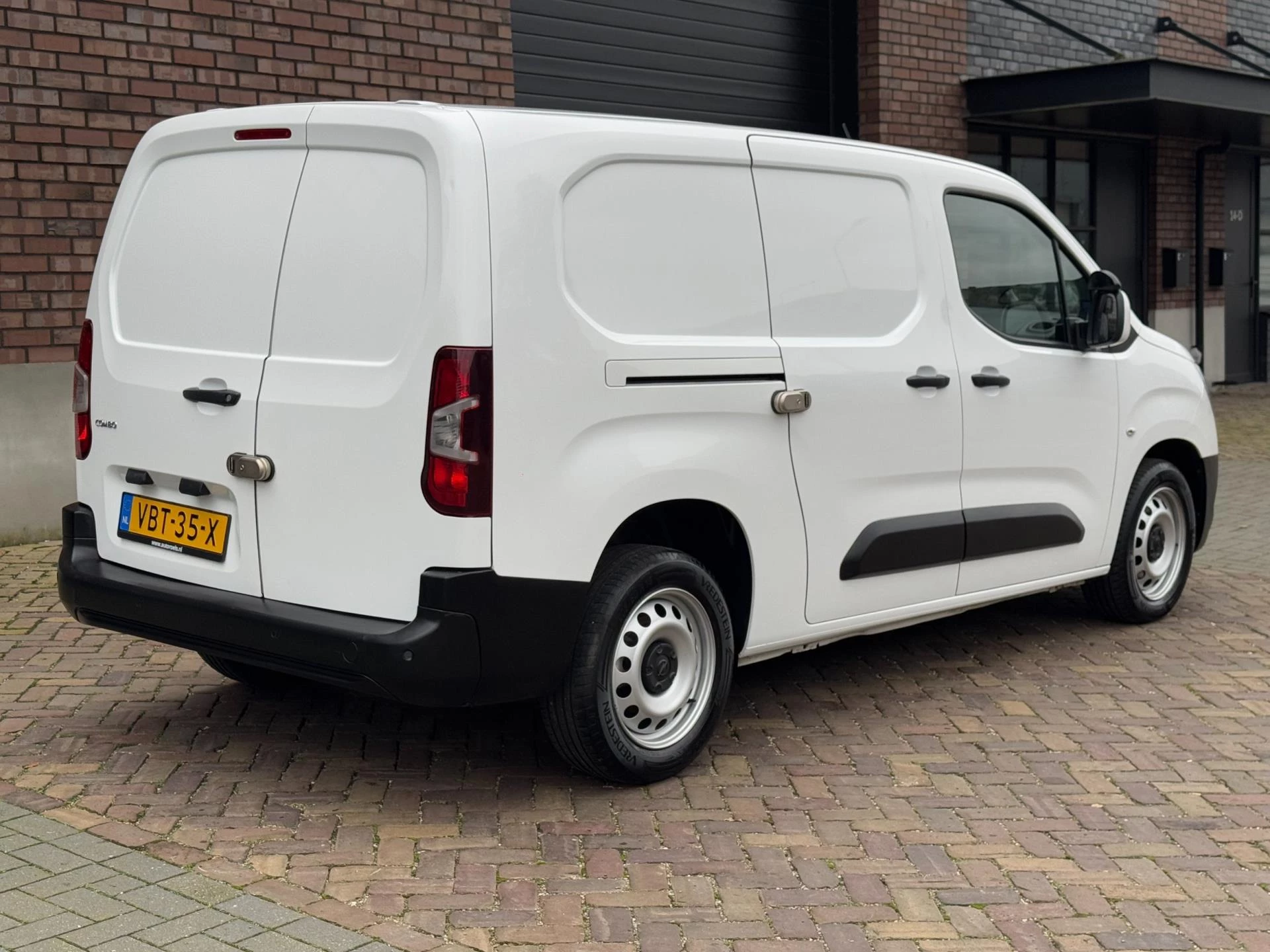 Hoofdafbeelding Opel Combo