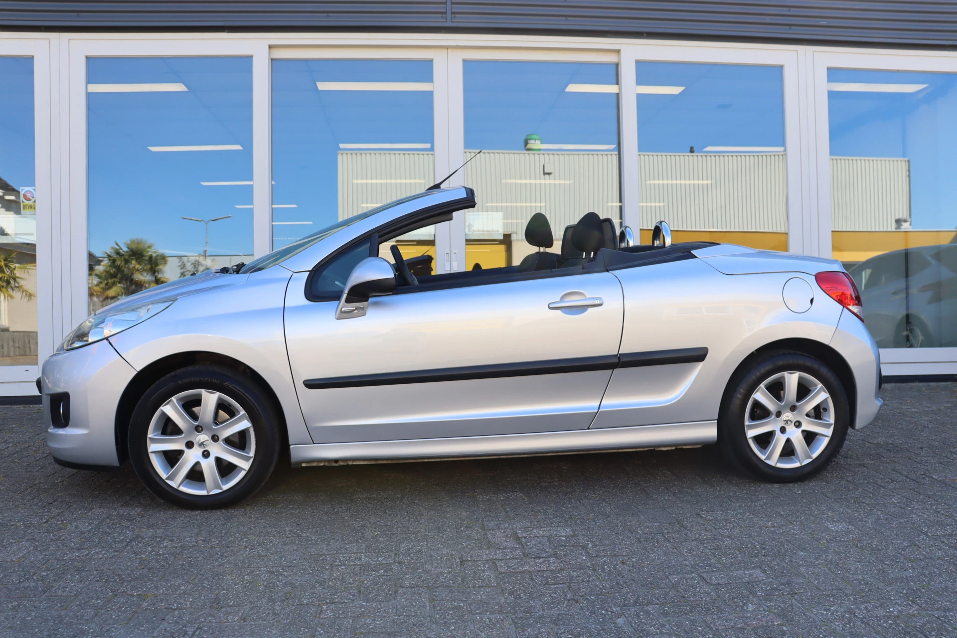Hoofdafbeelding Peugeot 207