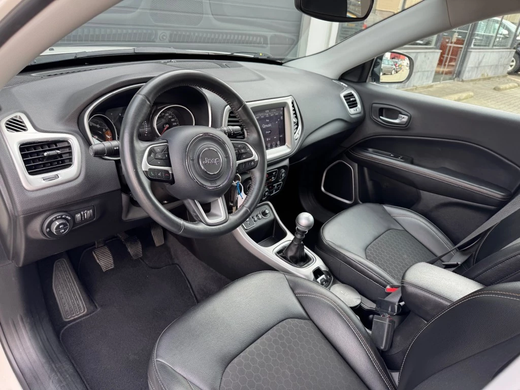 Hoofdafbeelding Jeep Compass