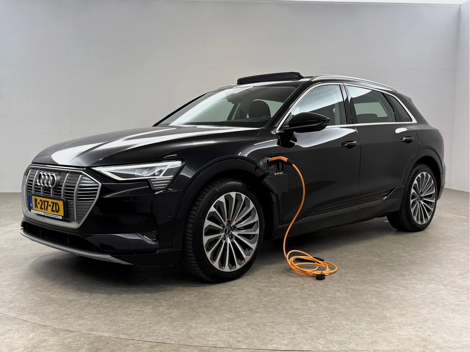 Hoofdafbeelding Audi e-tron