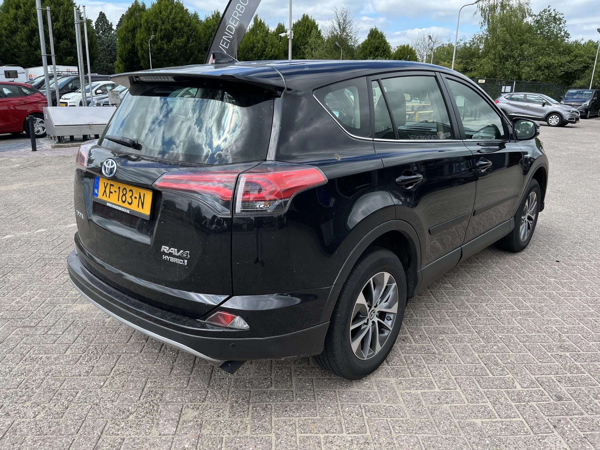 Hoofdafbeelding Toyota RAV4