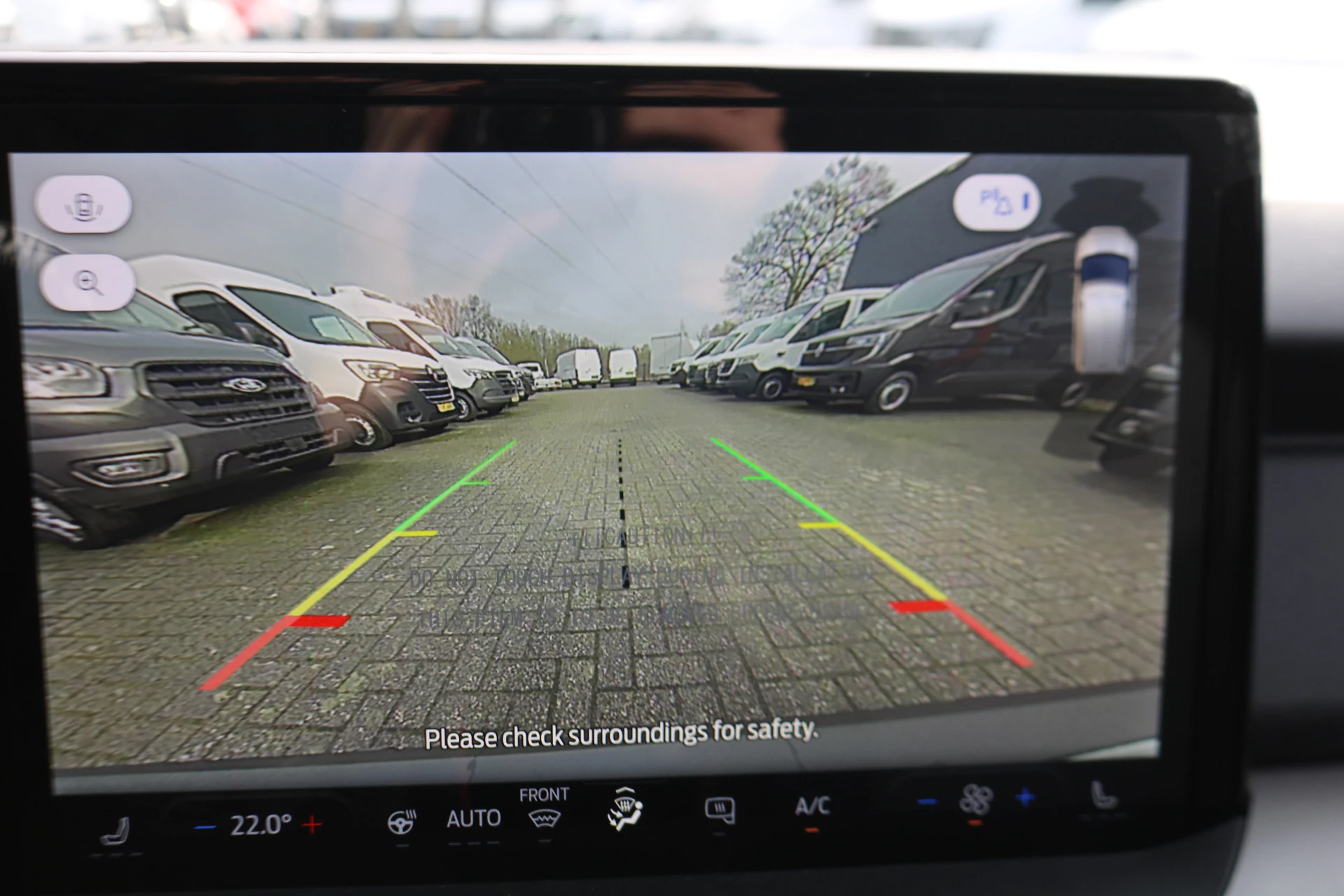 Hoofdafbeelding Ford E-Transit Courier