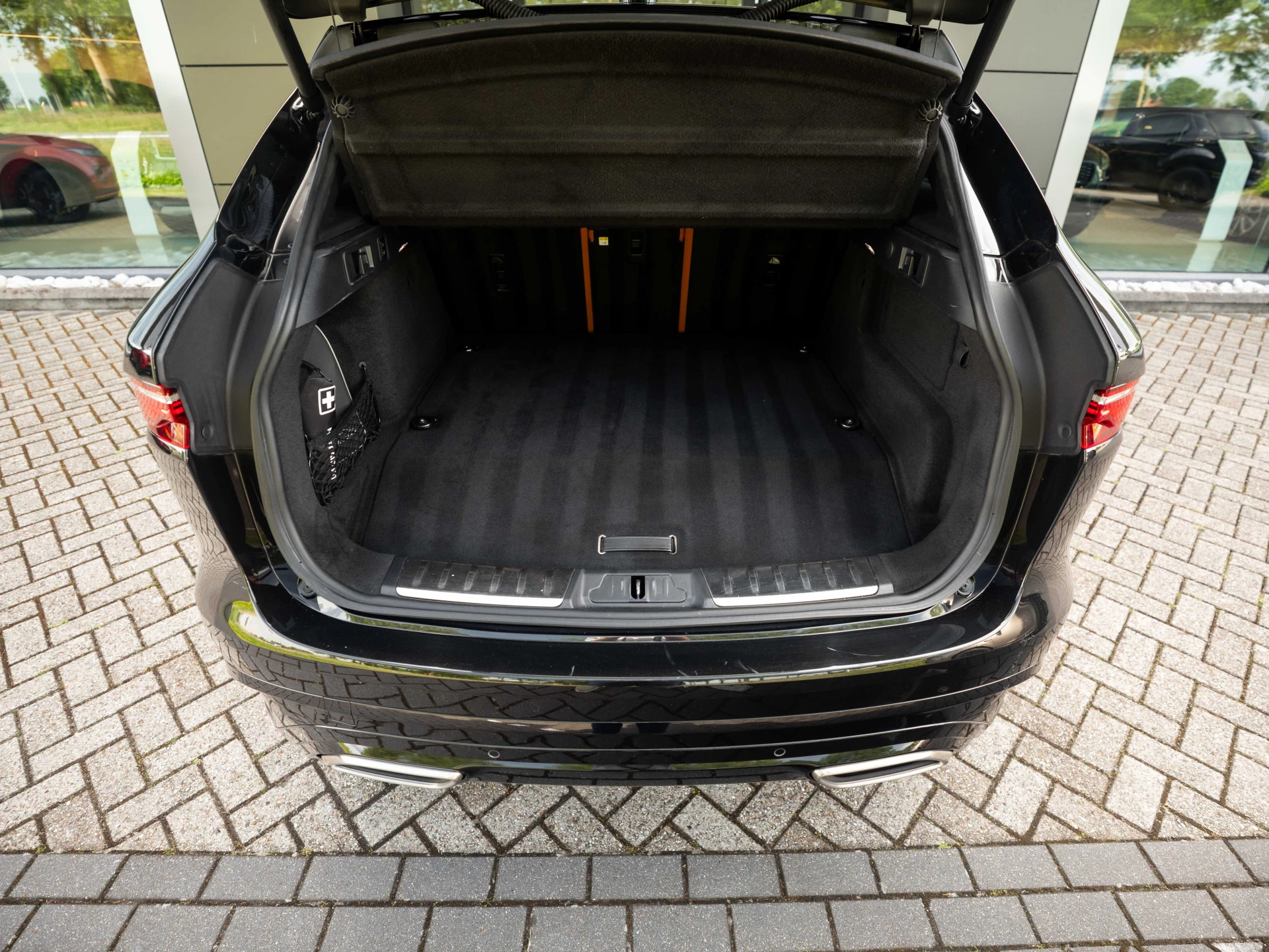 Hoofdafbeelding Jaguar F-PACE