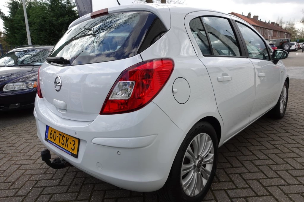 Hoofdafbeelding Opel Corsa