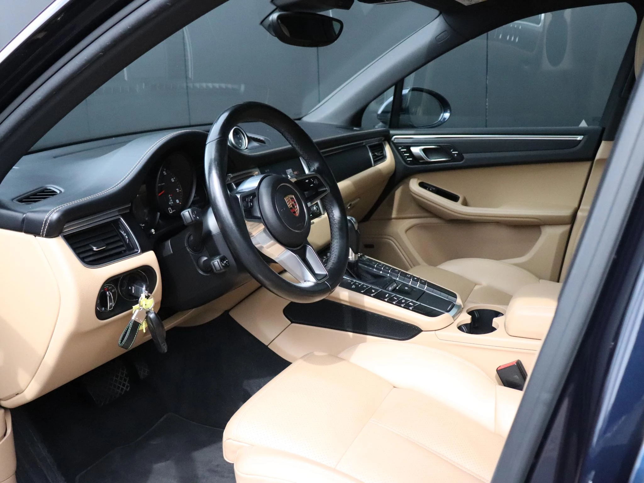Hoofdafbeelding Porsche Macan