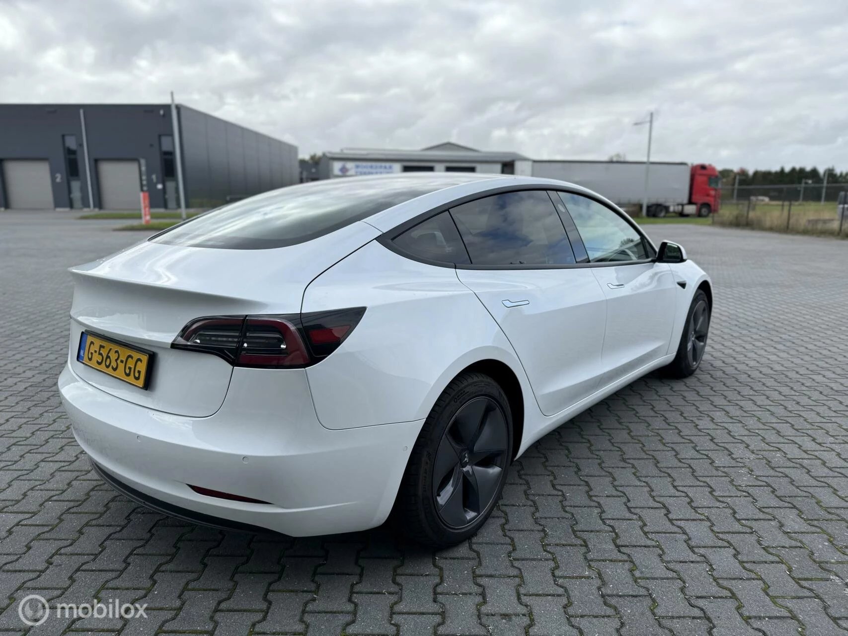 Hoofdafbeelding Tesla Model 3