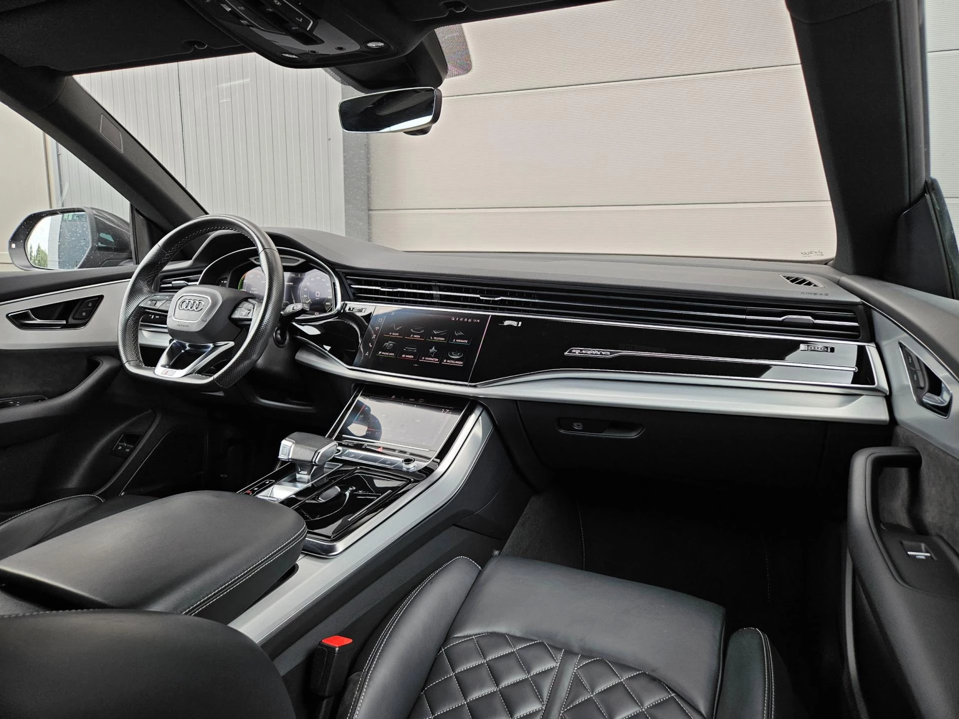 Hoofdafbeelding Audi Q8