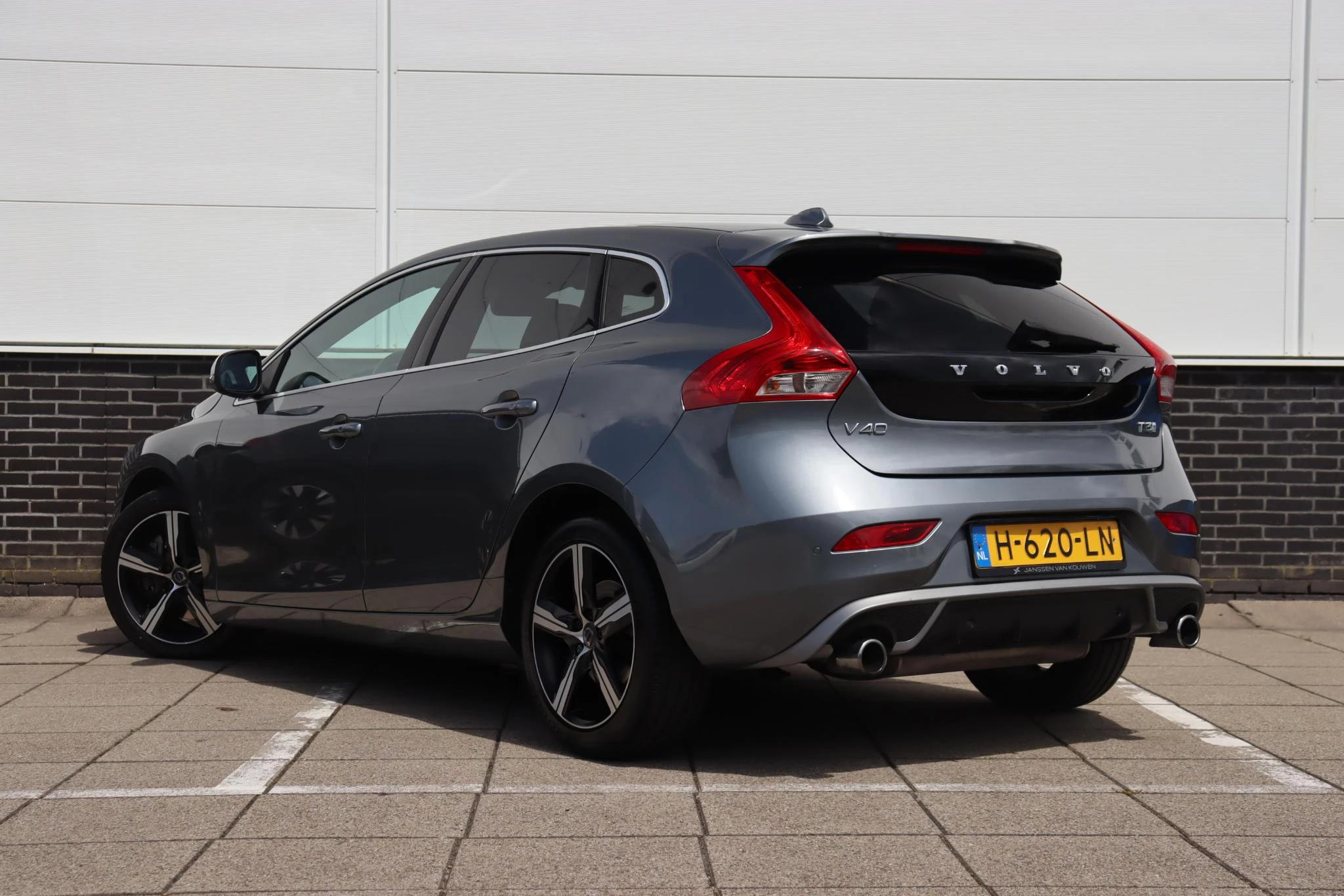 Hoofdafbeelding Volvo V40