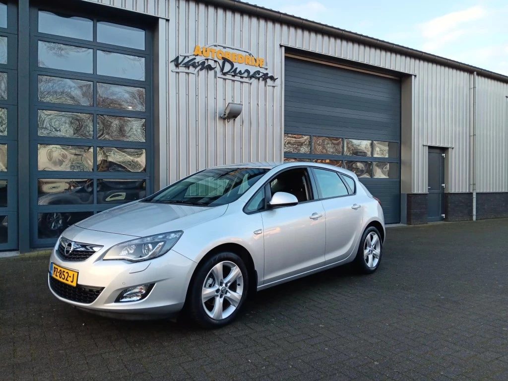 Hoofdafbeelding Opel Astra