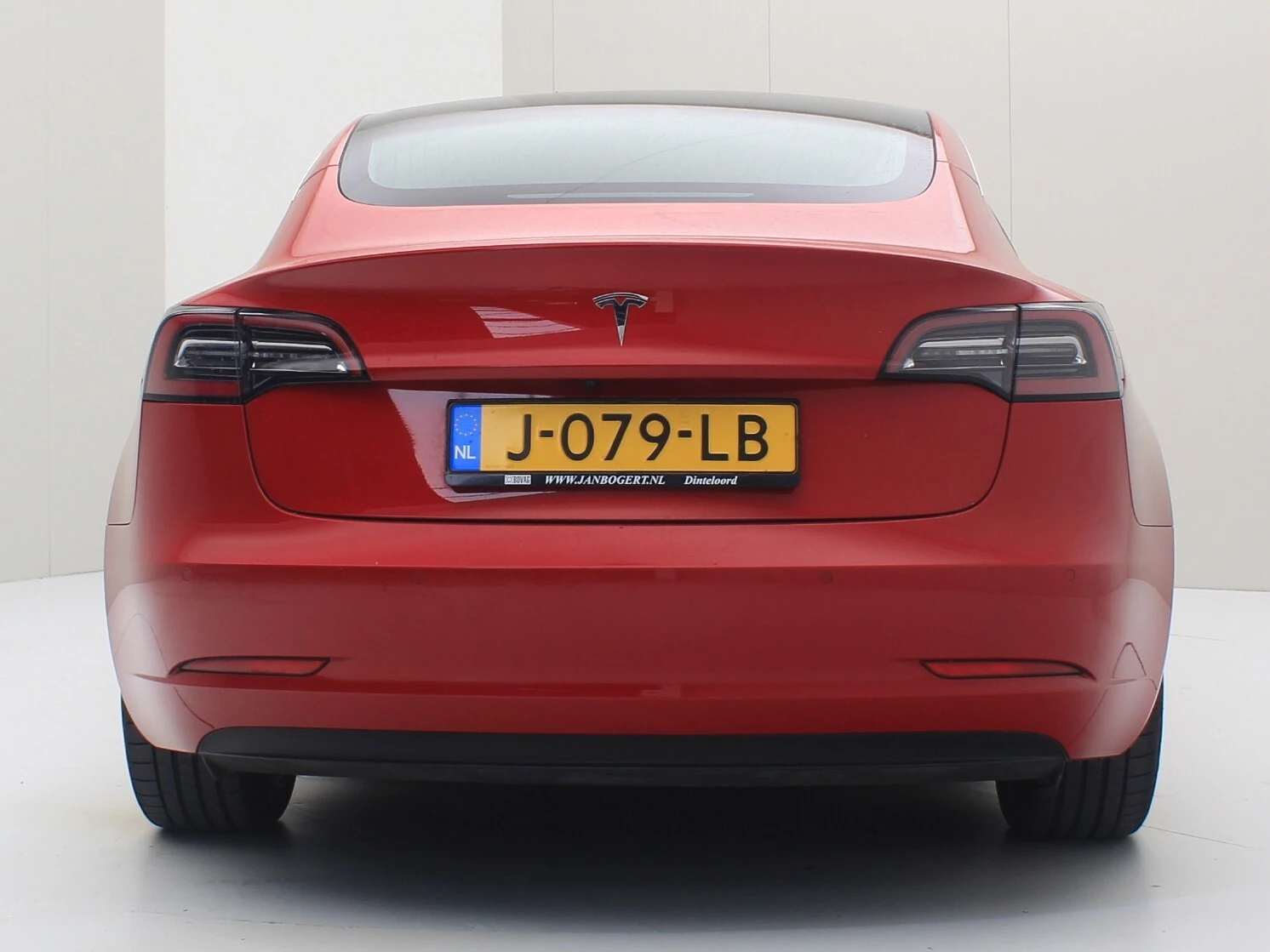 Hoofdafbeelding Tesla Model 3