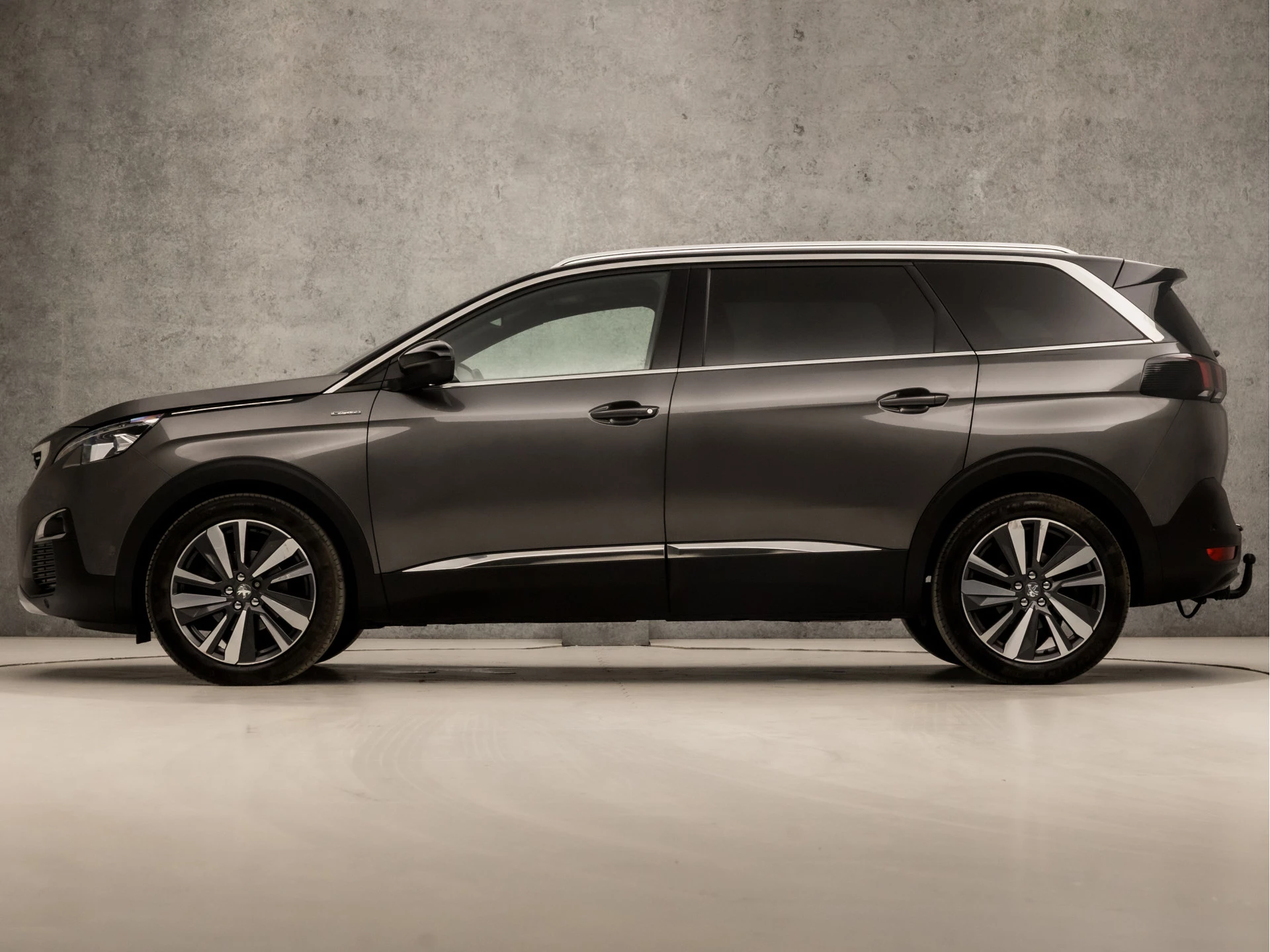Hoofdafbeelding Peugeot 5008