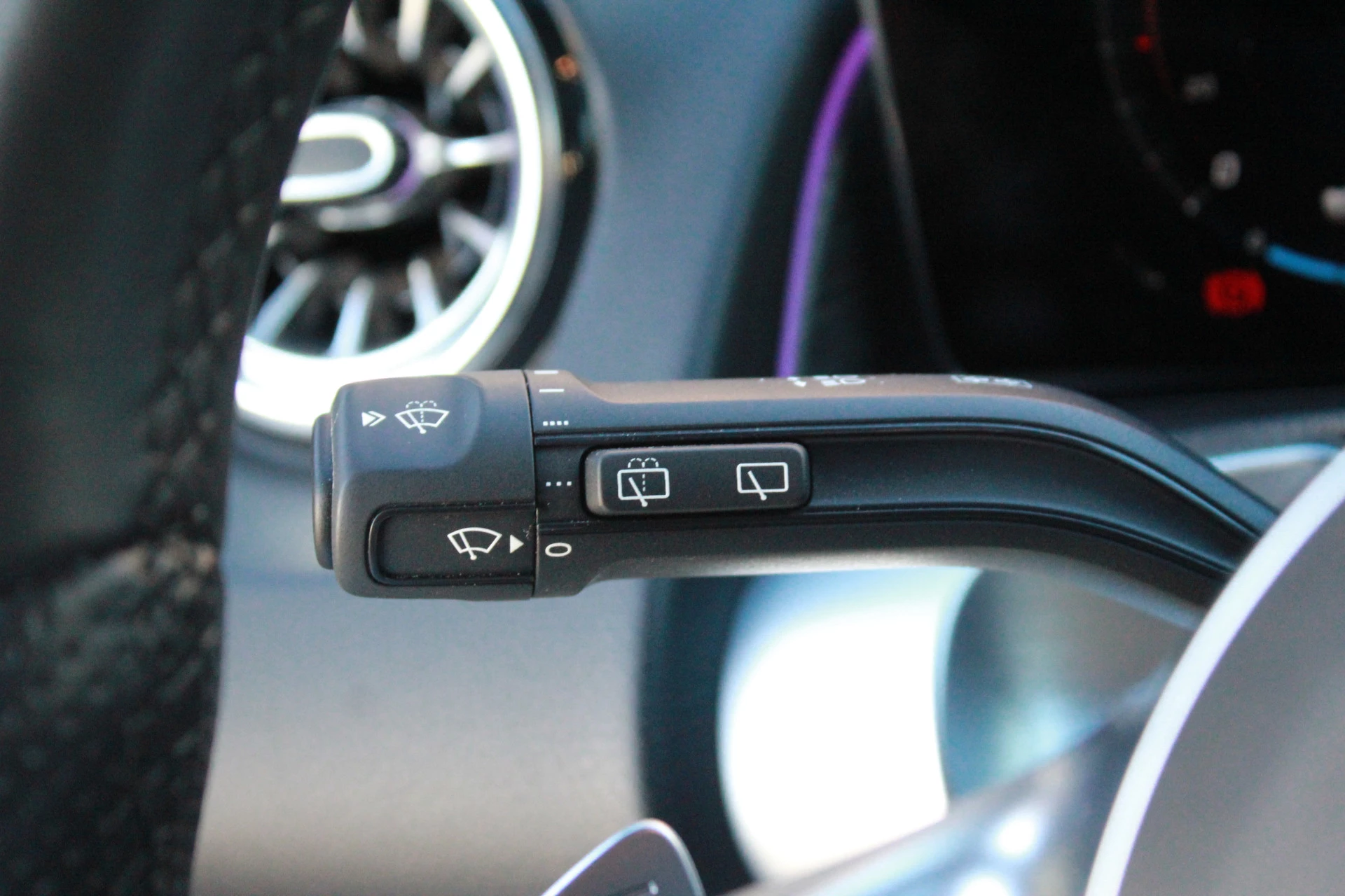 Hoofdafbeelding Mercedes-Benz EQB