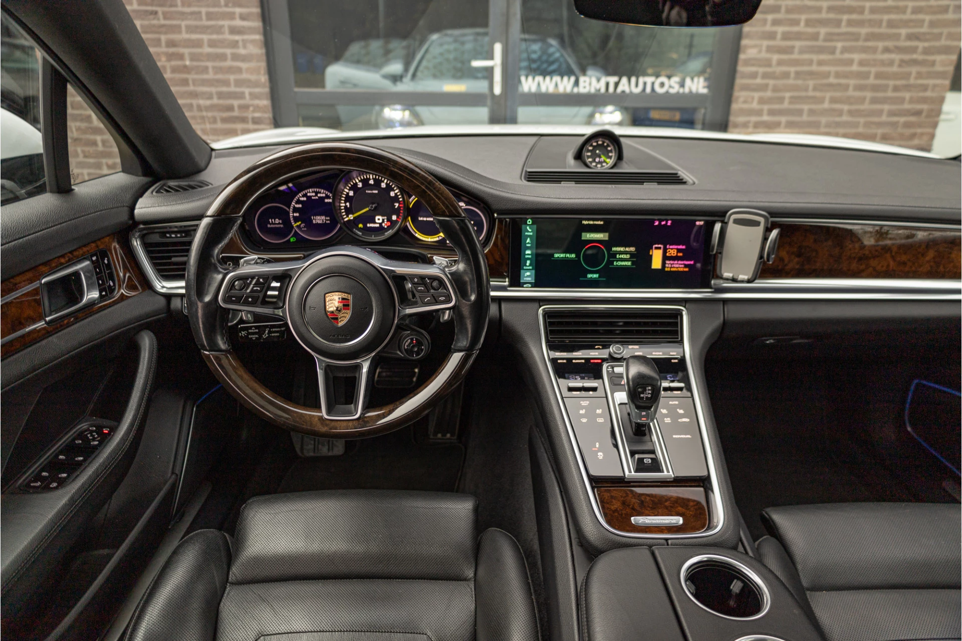 Hoofdafbeelding Porsche Panamera