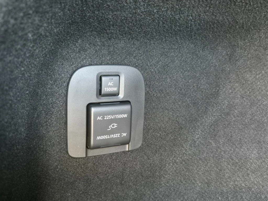 Hoofdafbeelding Mazda CX-60