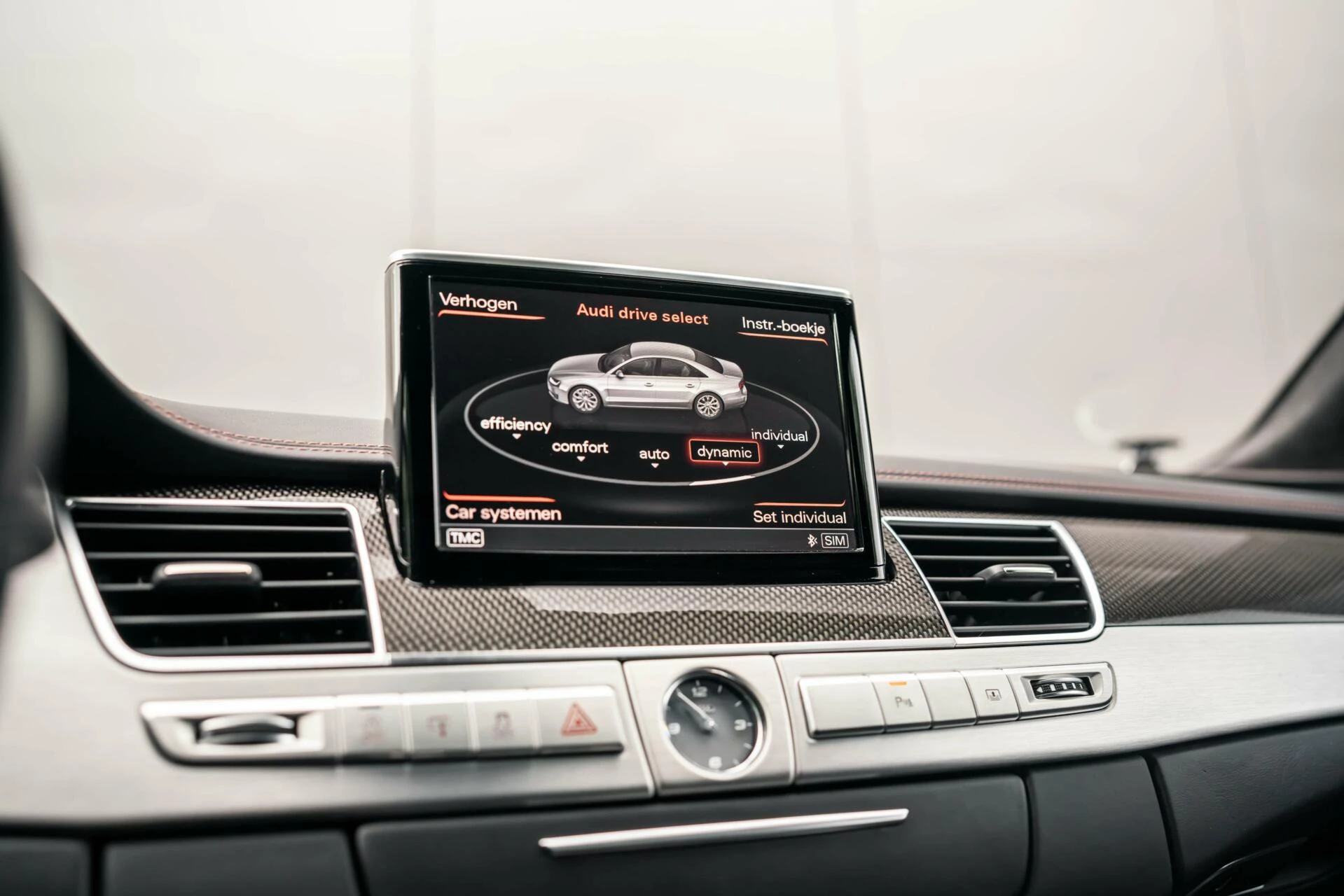 Hoofdafbeelding Audi S8