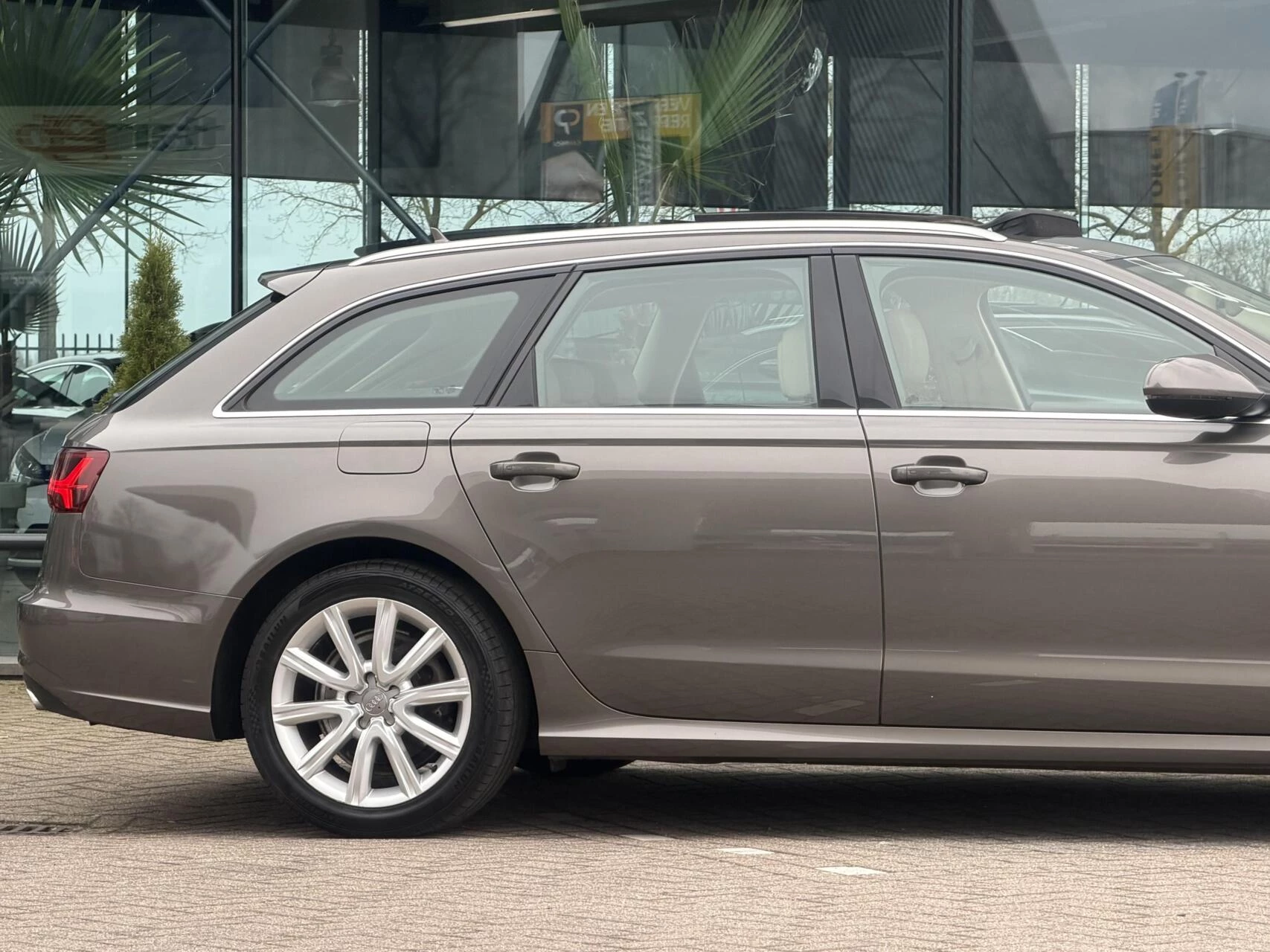 Hoofdafbeelding Audi A6