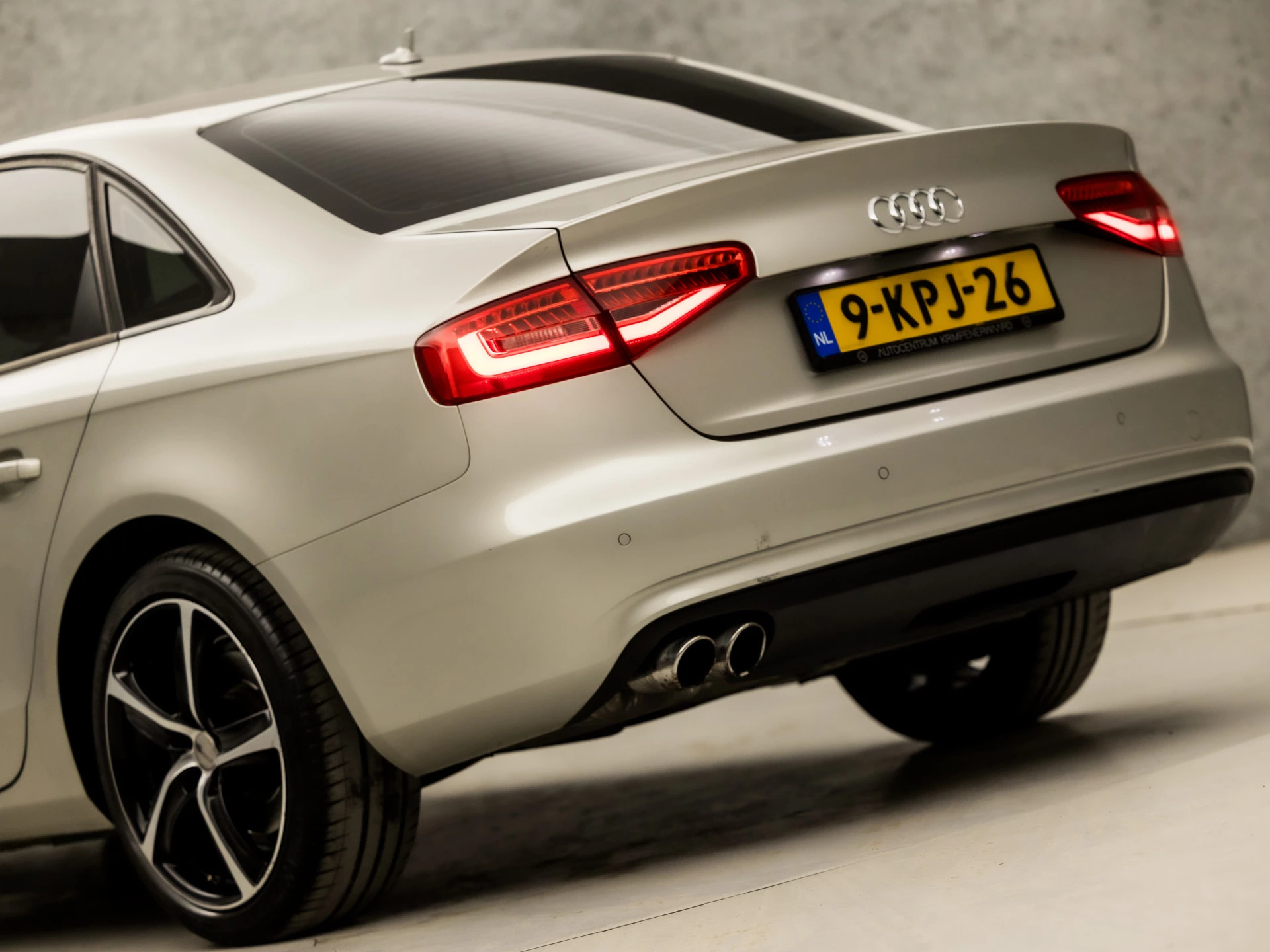 Hoofdafbeelding Audi A4