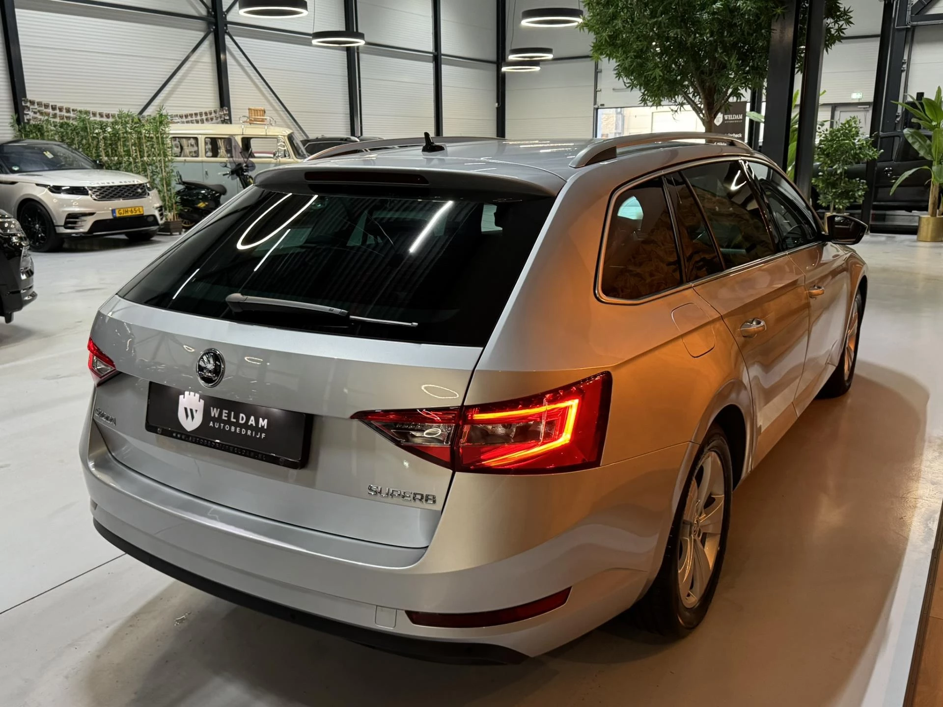 Hoofdafbeelding Škoda Superb