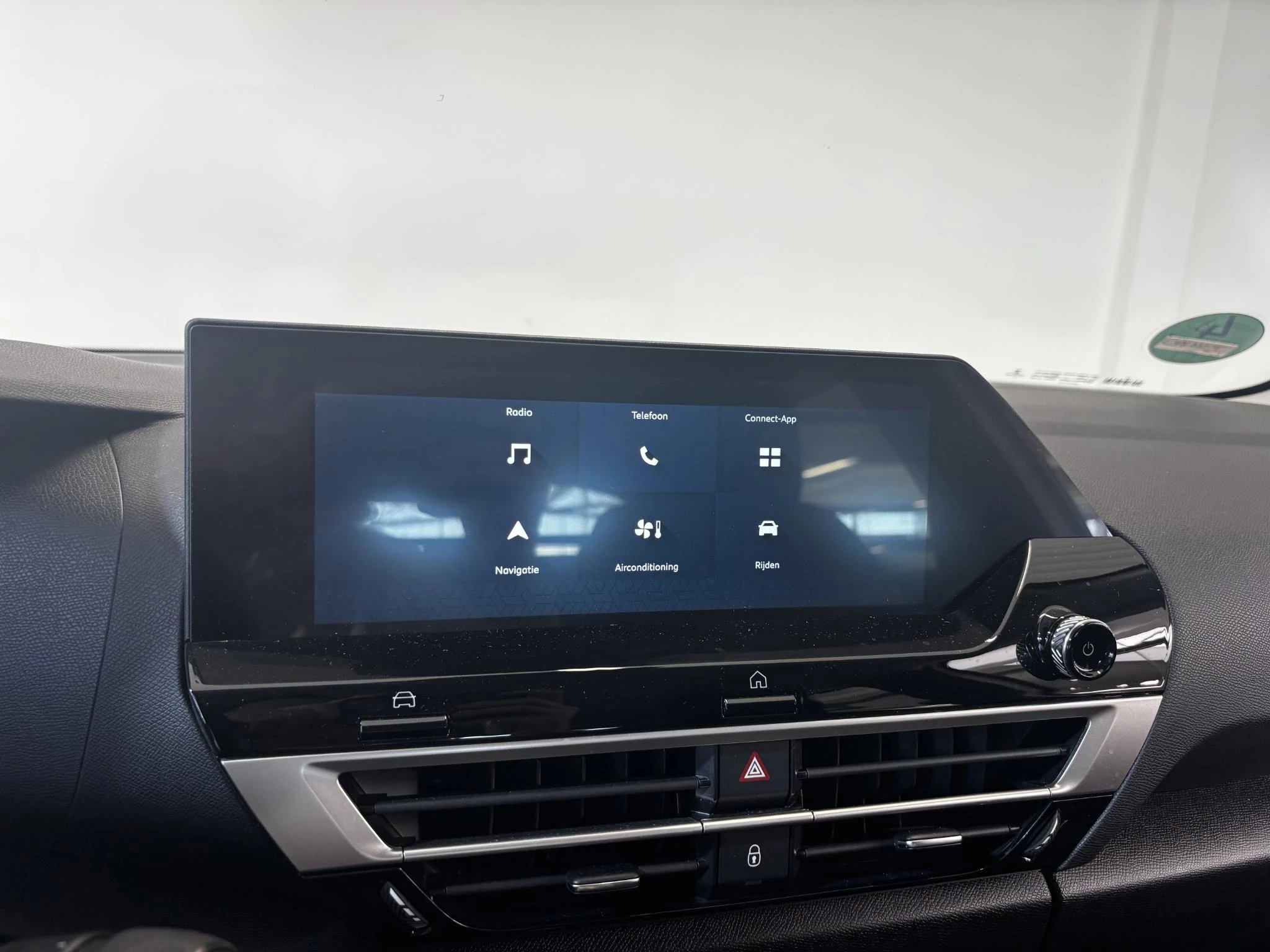 Hoofdafbeelding Citroën ë-C4