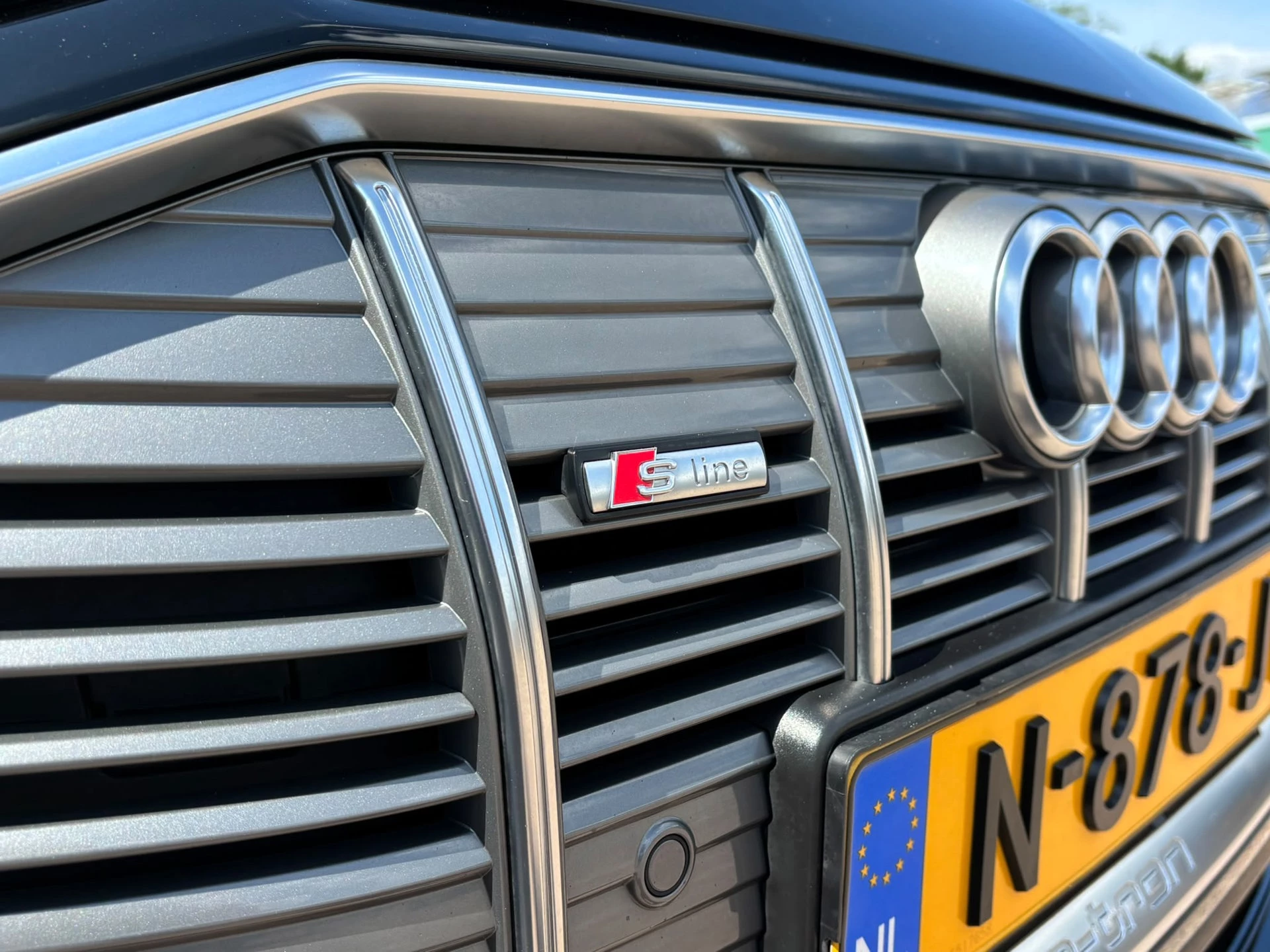 Hoofdafbeelding Audi e-tron