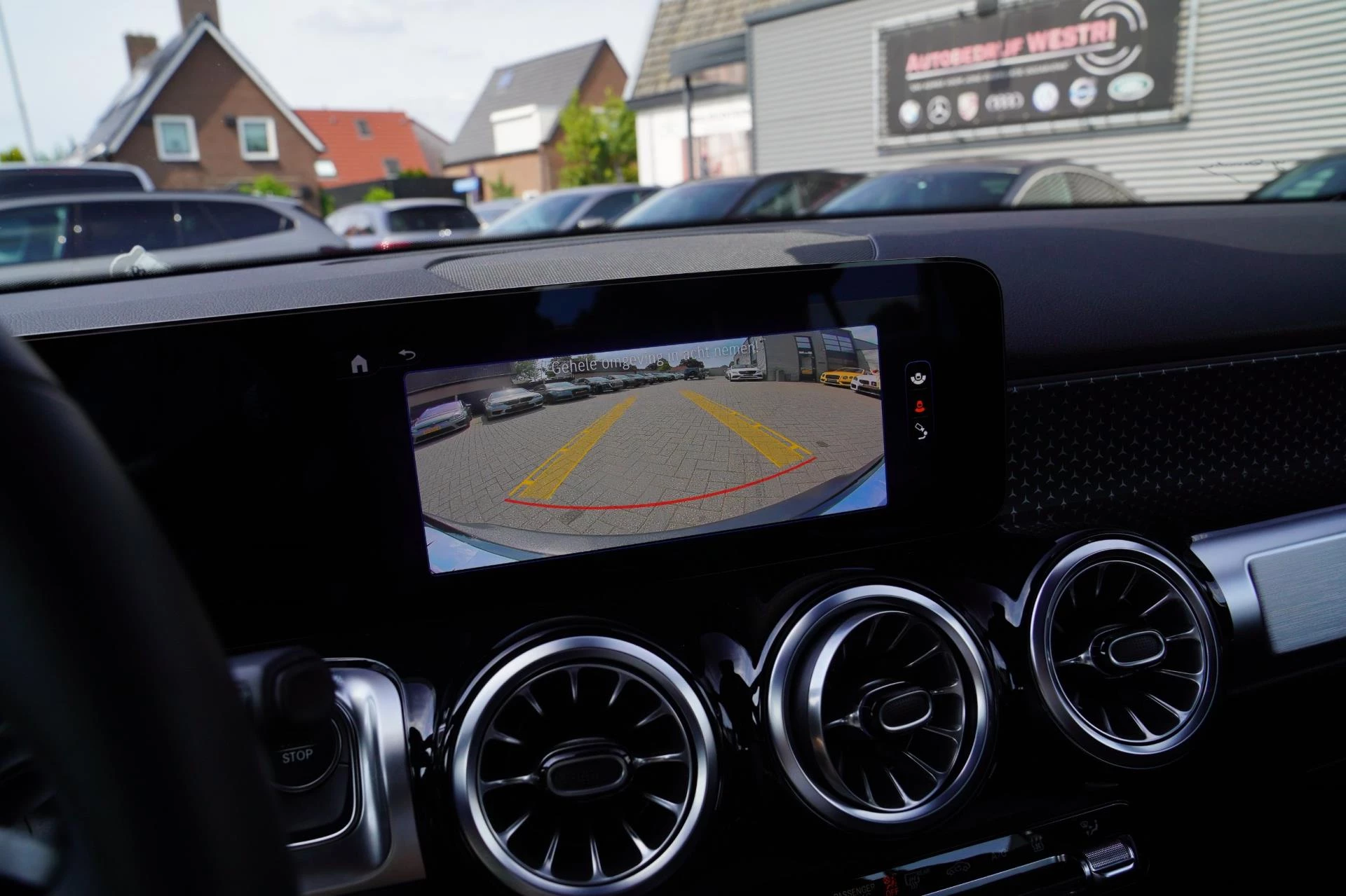 Hoofdafbeelding Mercedes-Benz EQB