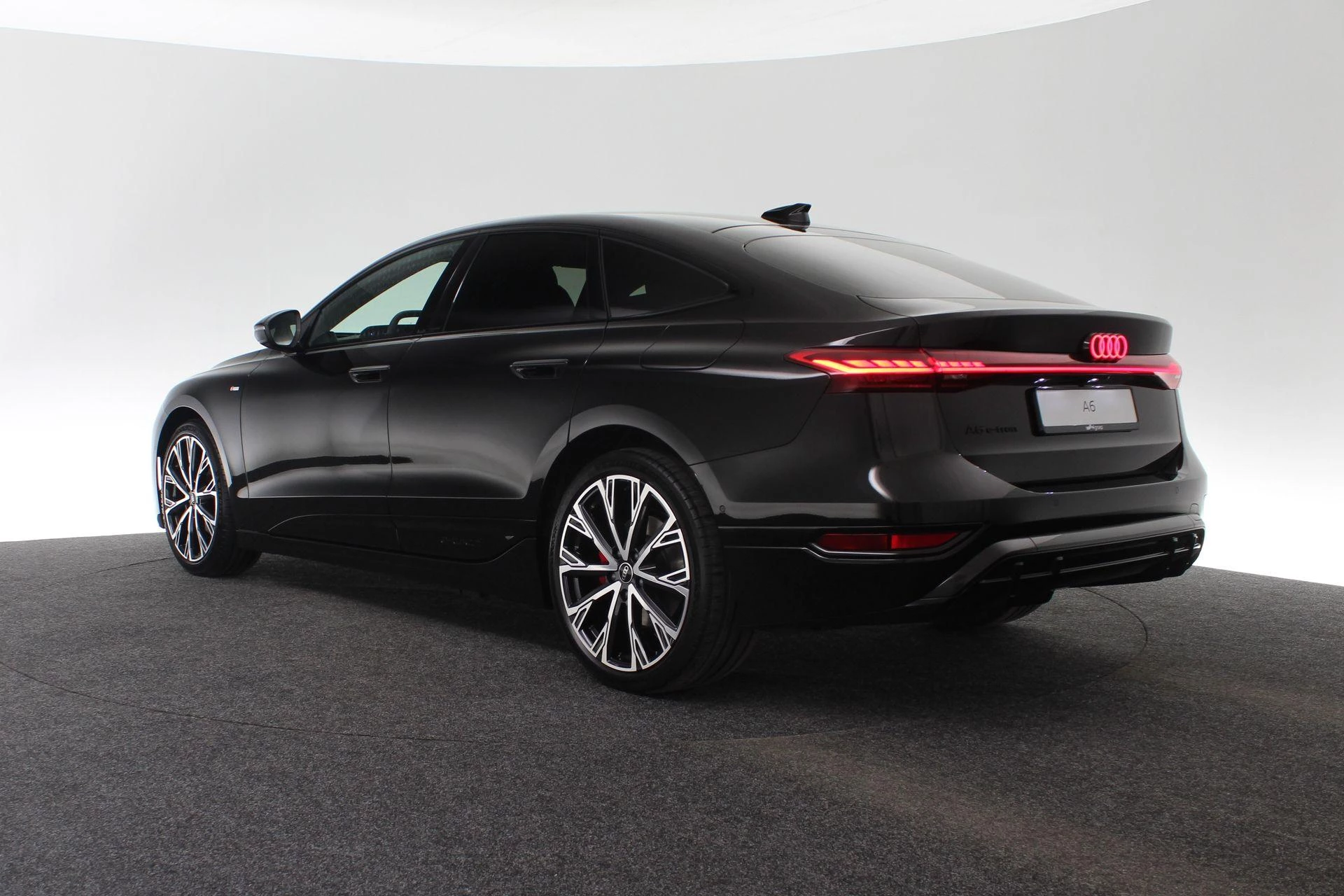 Hoofdafbeelding Audi A6 Sportback e-tron