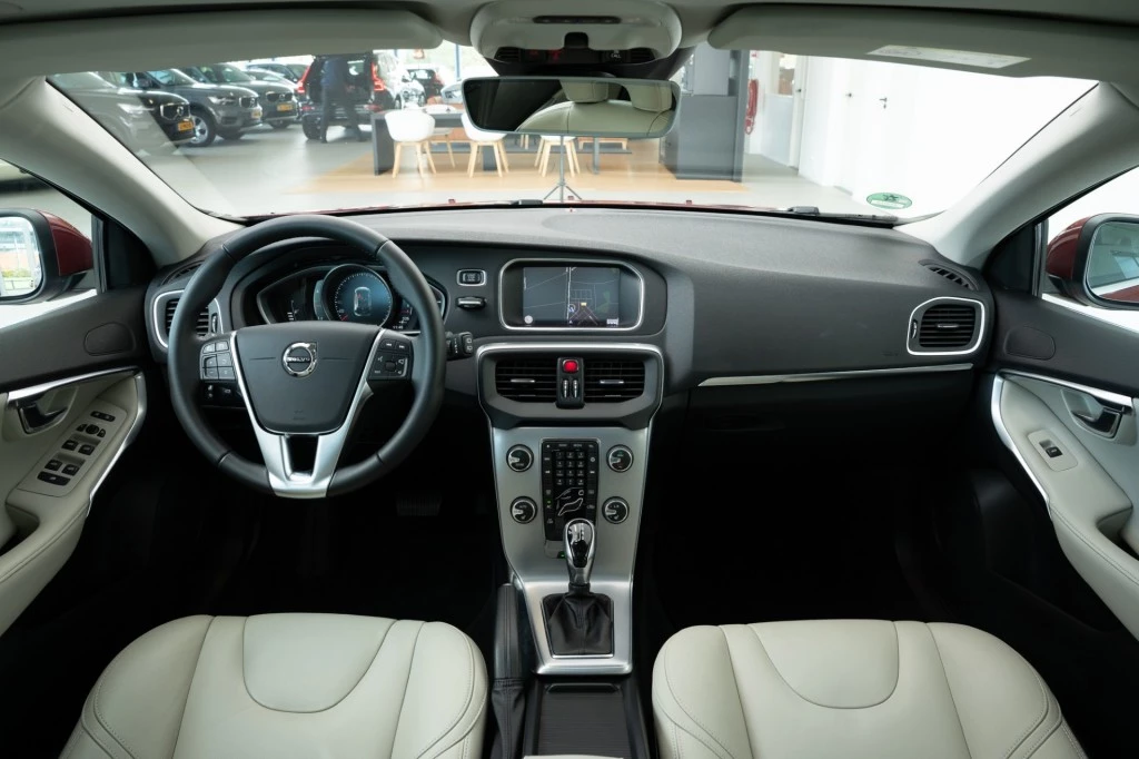 Hoofdafbeelding Volvo V40