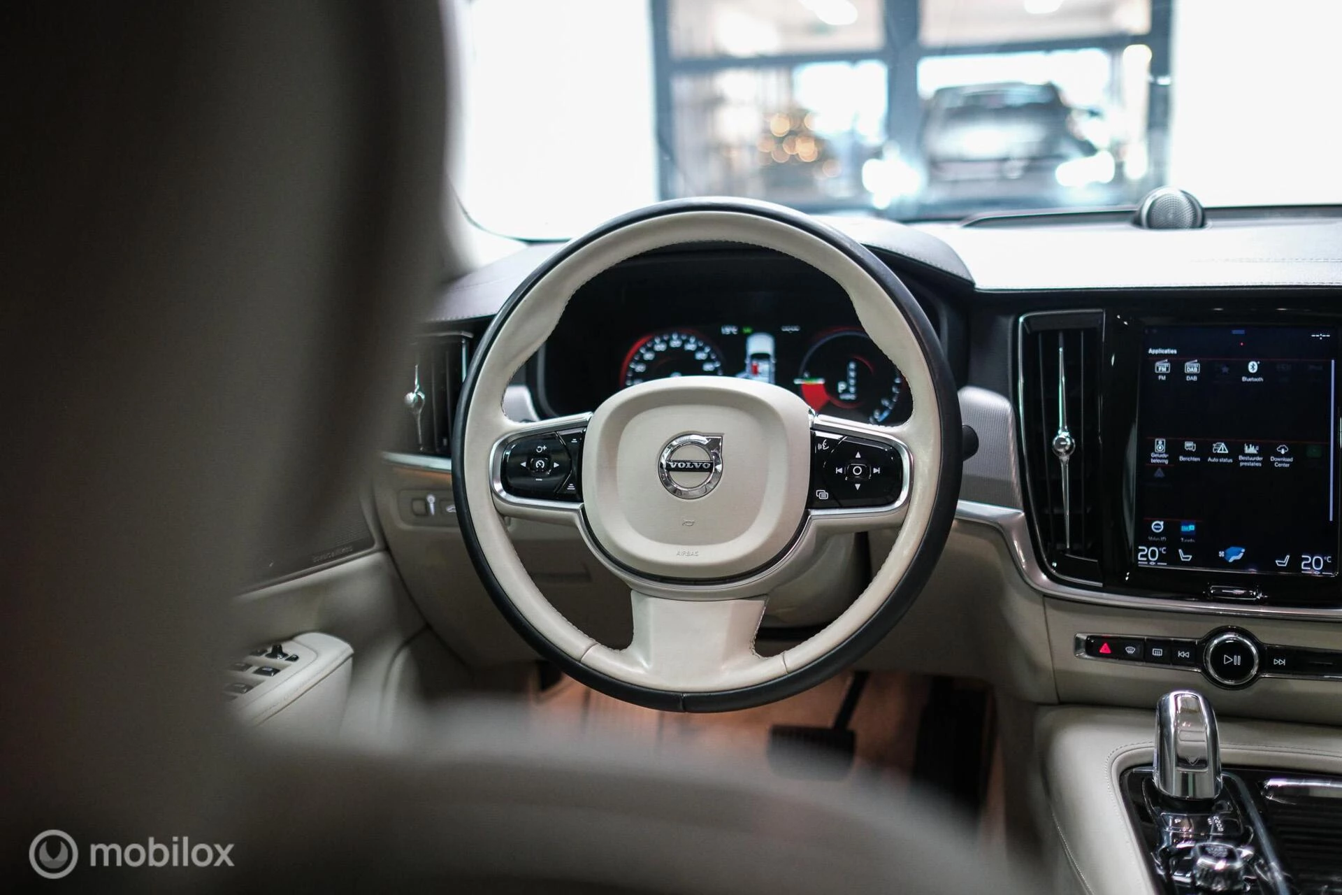 Hoofdafbeelding Volvo S90