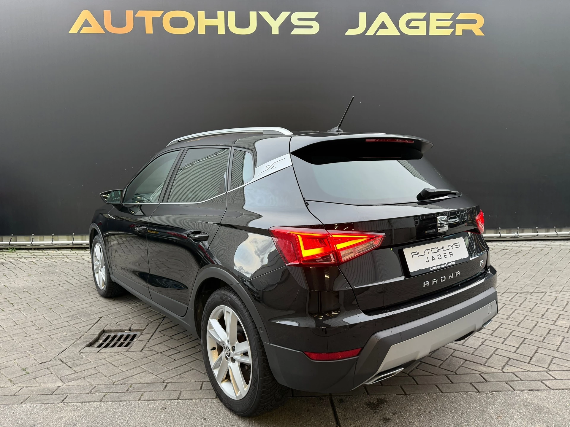 Hoofdafbeelding SEAT Arona