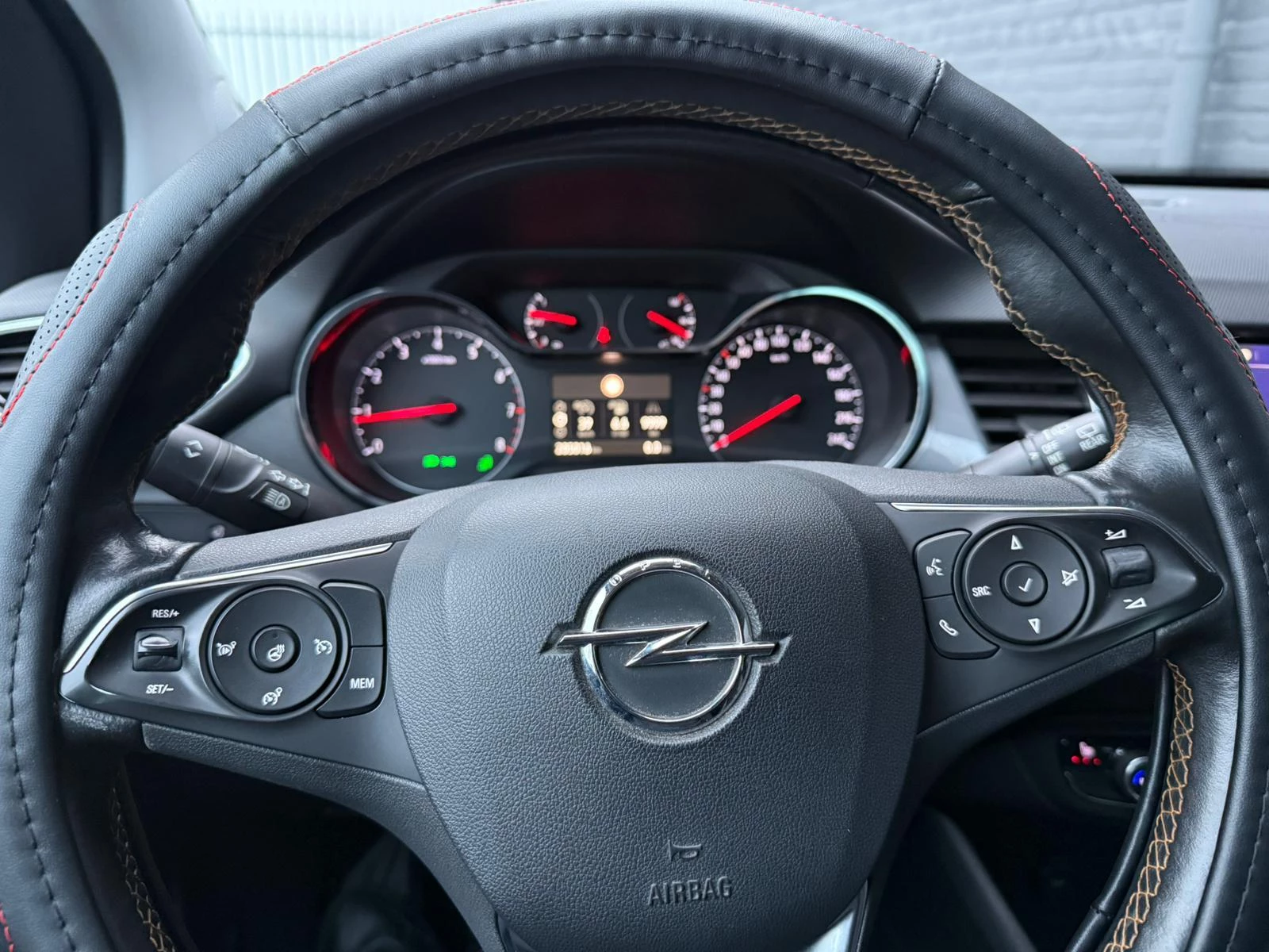 Hoofdafbeelding Opel Crossland X