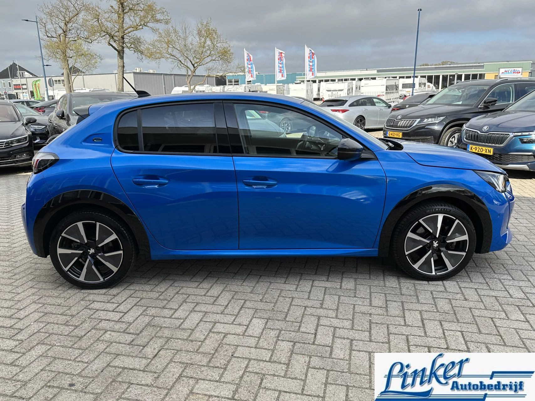 Hoofdafbeelding Peugeot e-208