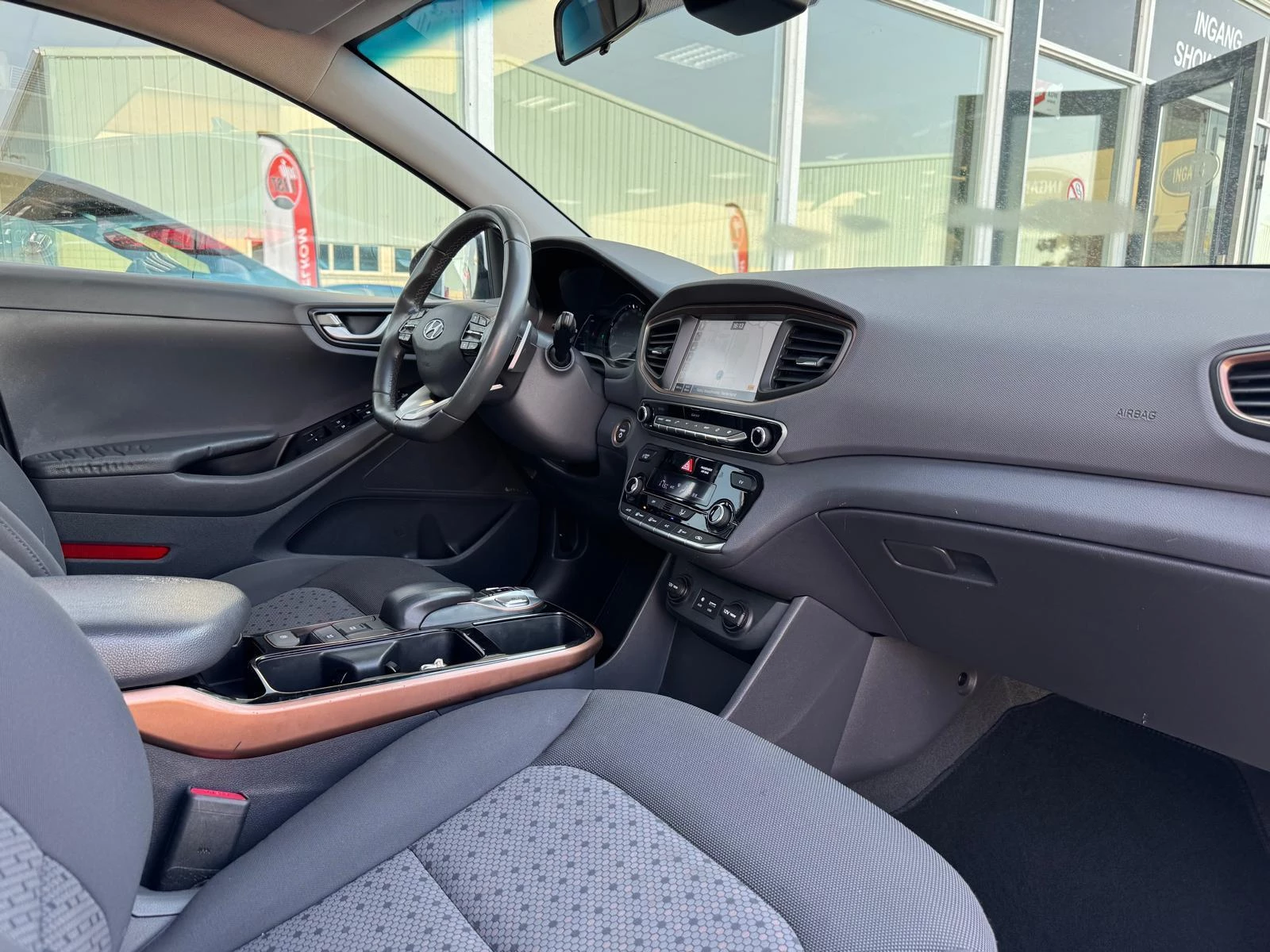 Hoofdafbeelding Hyundai IONIQ