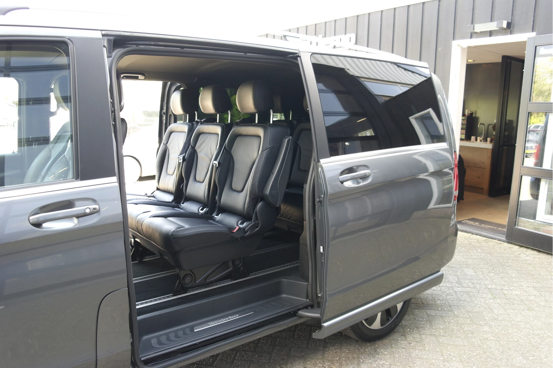 Hoofdafbeelding Mercedes-Benz EQV