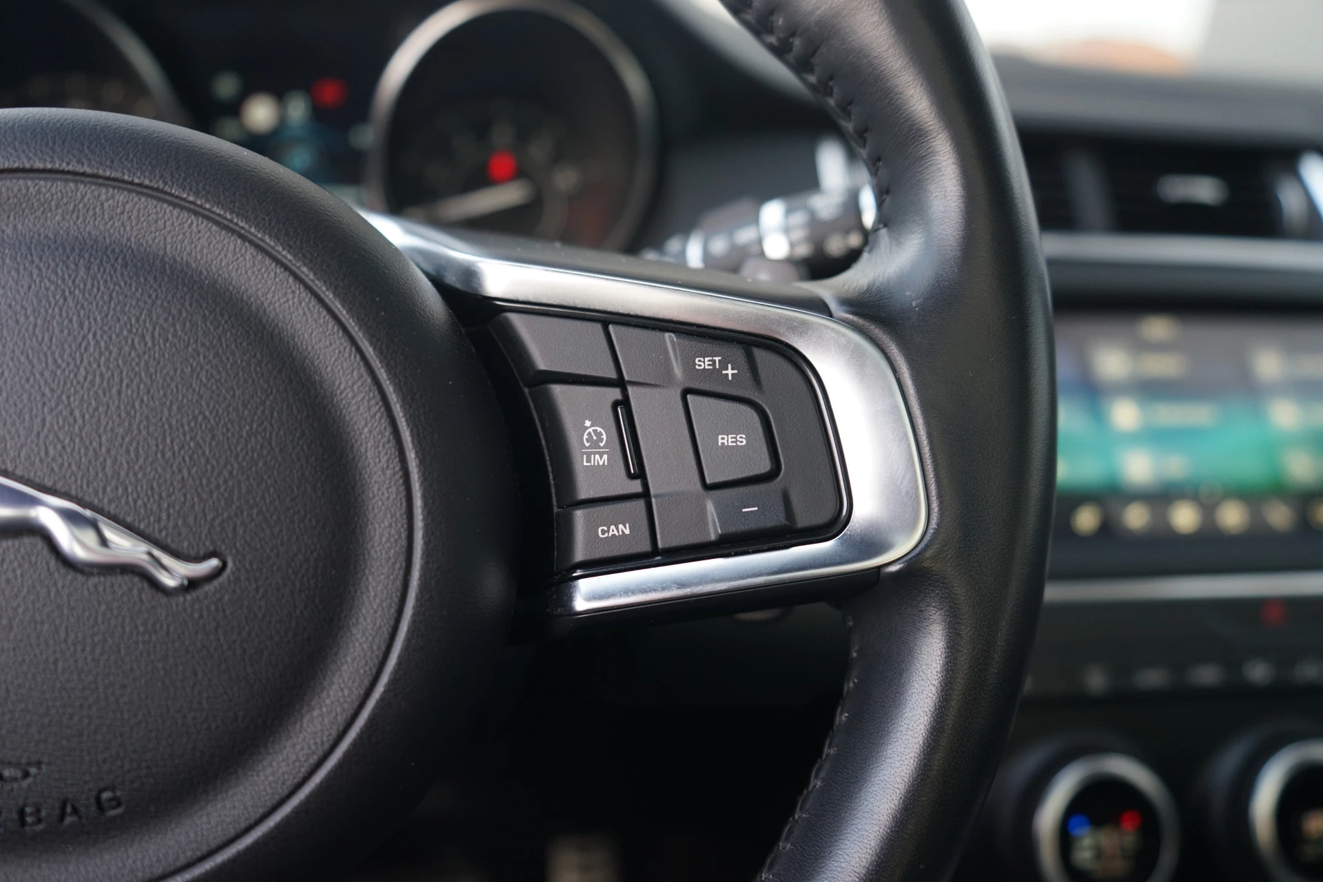 Hoofdafbeelding Jaguar E-PACE