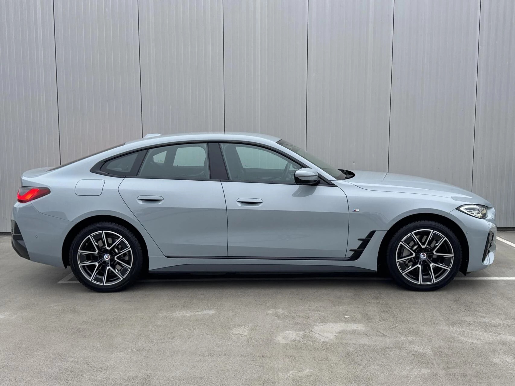 Hoofdafbeelding BMW i4